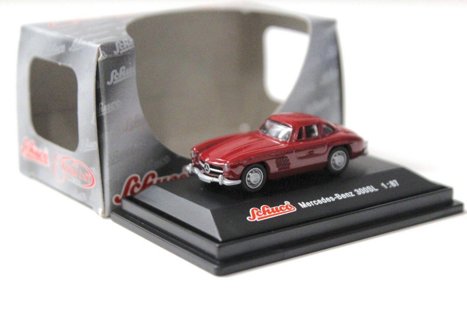 1:87 Schuco Mercedes 300SL Coupe dark red
