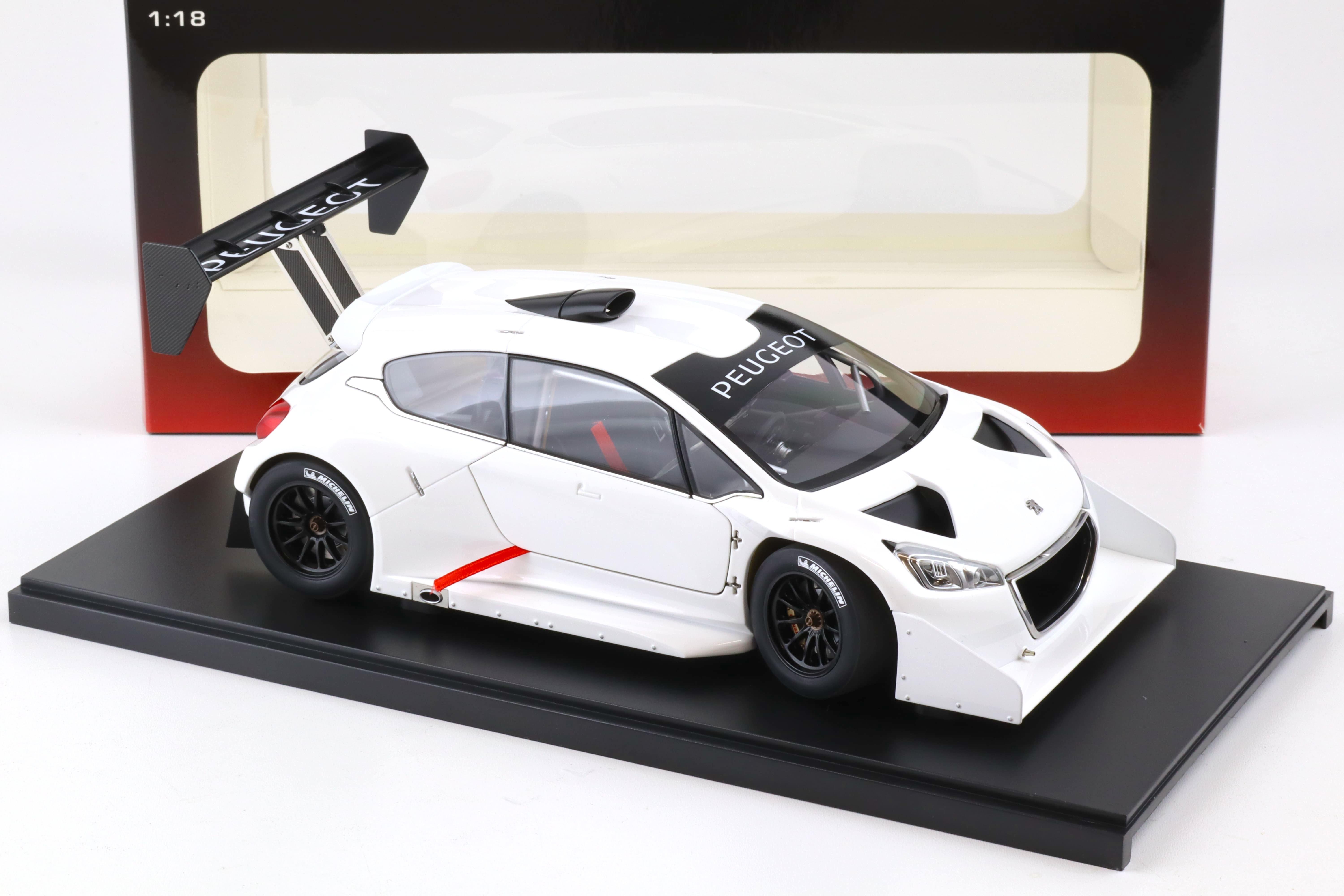 1:18 AUTOart Peugeot 208 T16 Pikes Peak Race Car 2013 Plain Color Version white