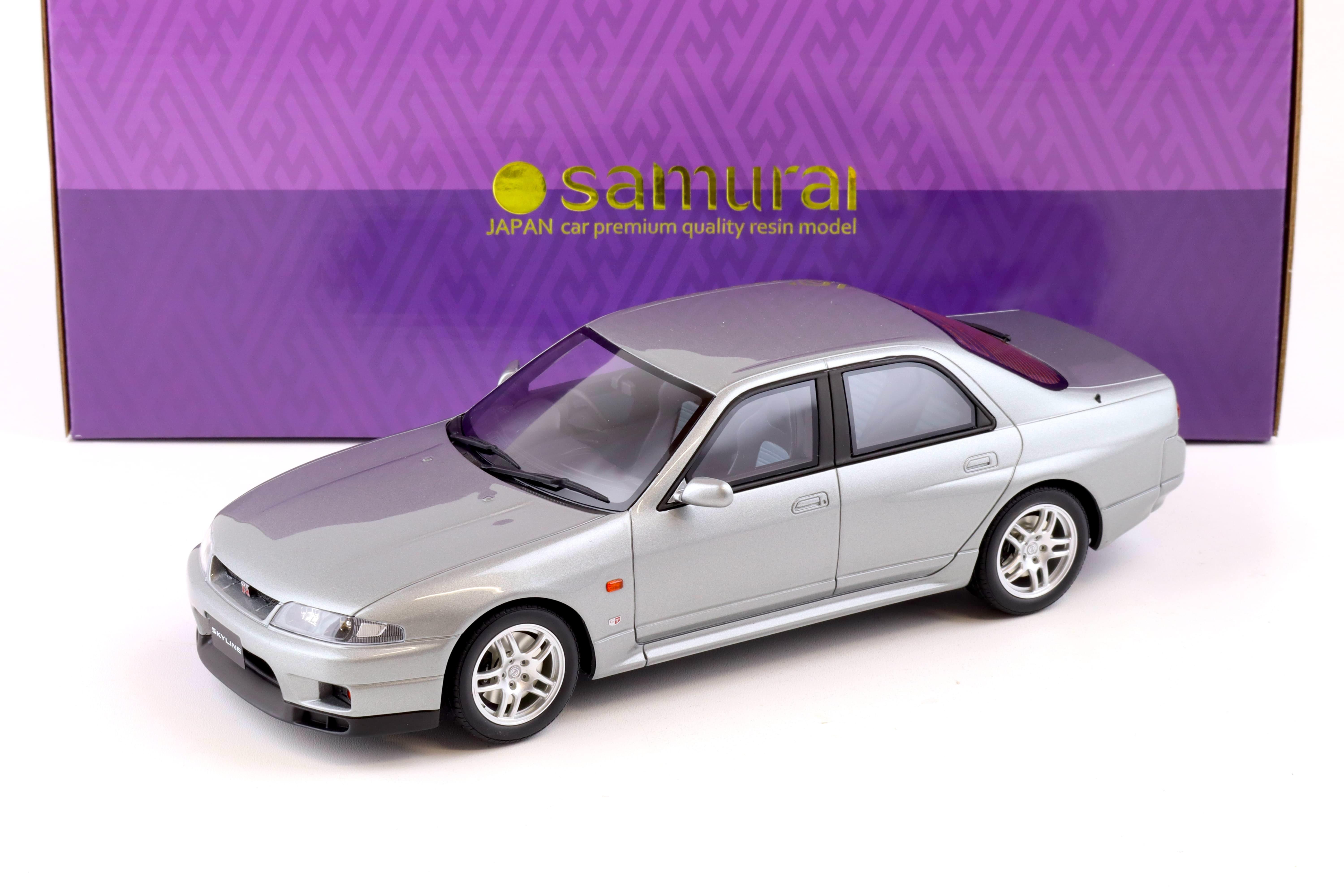 京商 ミニカー | 販売終了: SAMURAI 1/18 Nissan Cedric Cima Light blue [No.KSR18026BL]
