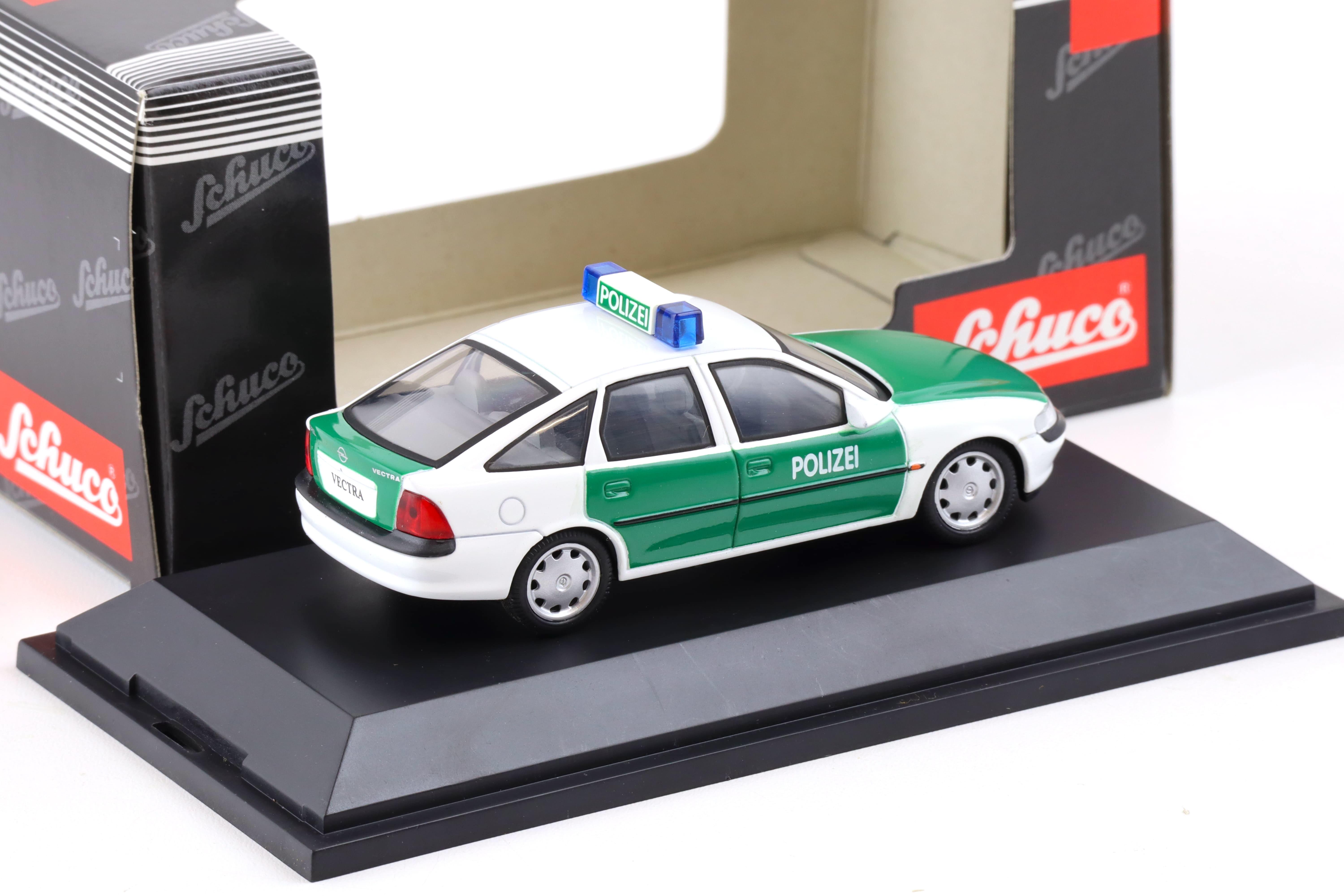 1:43 Schuco Opel Vectra Limousine POLIZEI green/ white 