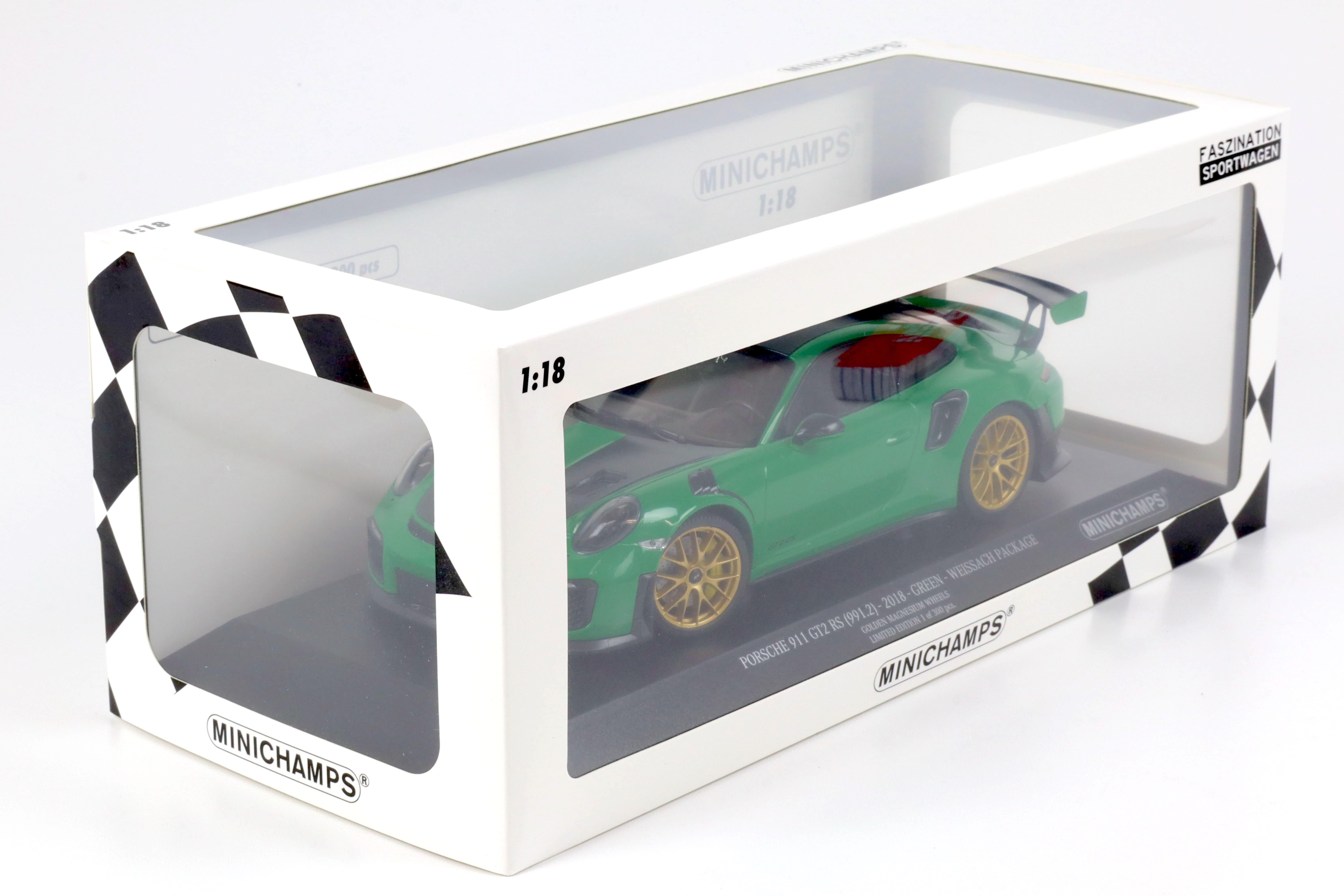 1:18 Minichamps Porsche 911 (991.2) GT2 RS Coupe Weissach Package green/ gold 2018