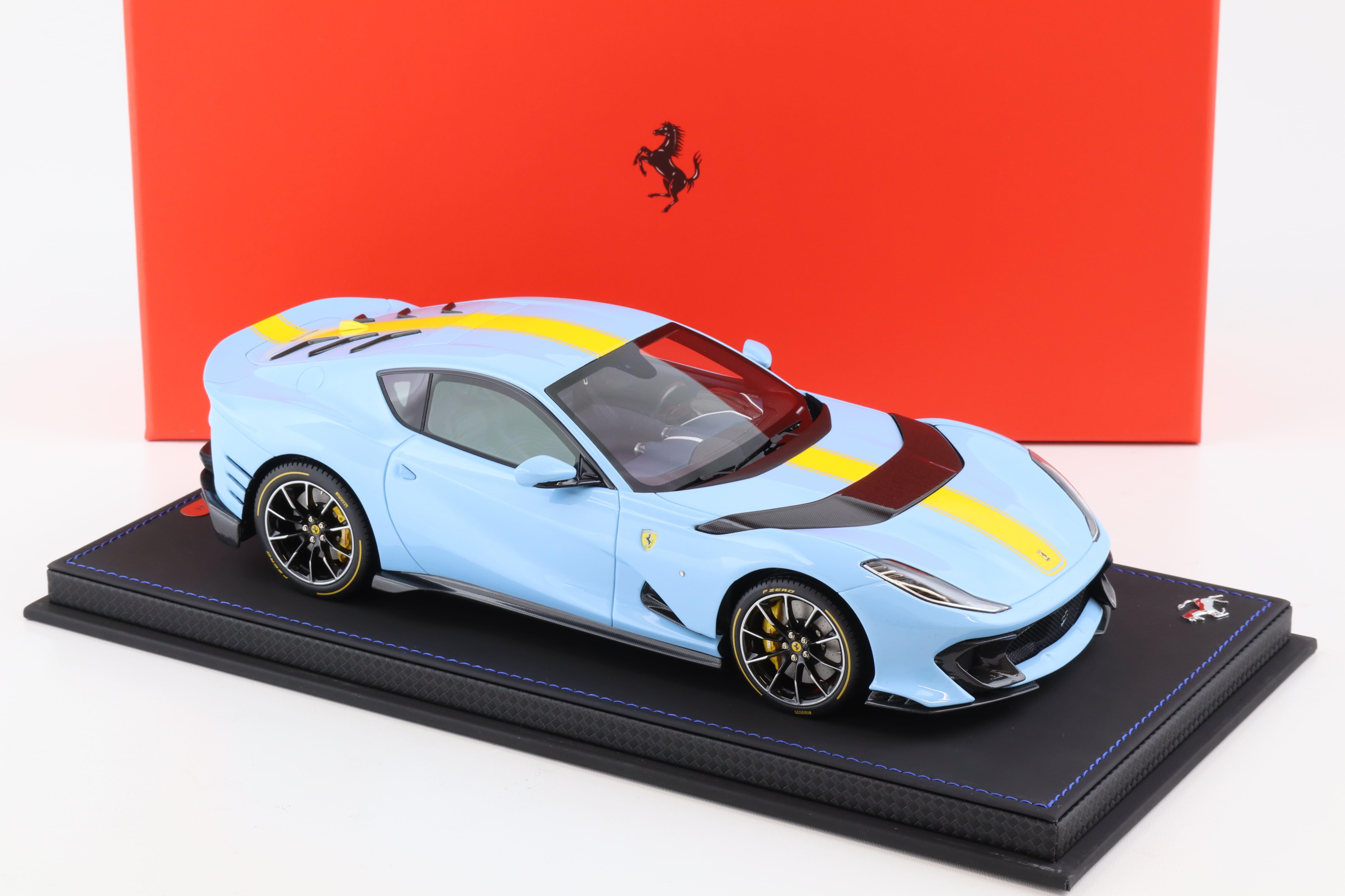 1:18 Ferrari 812 Competizione 2021 Azure La Plata blue/ yellow stripe with Showcase