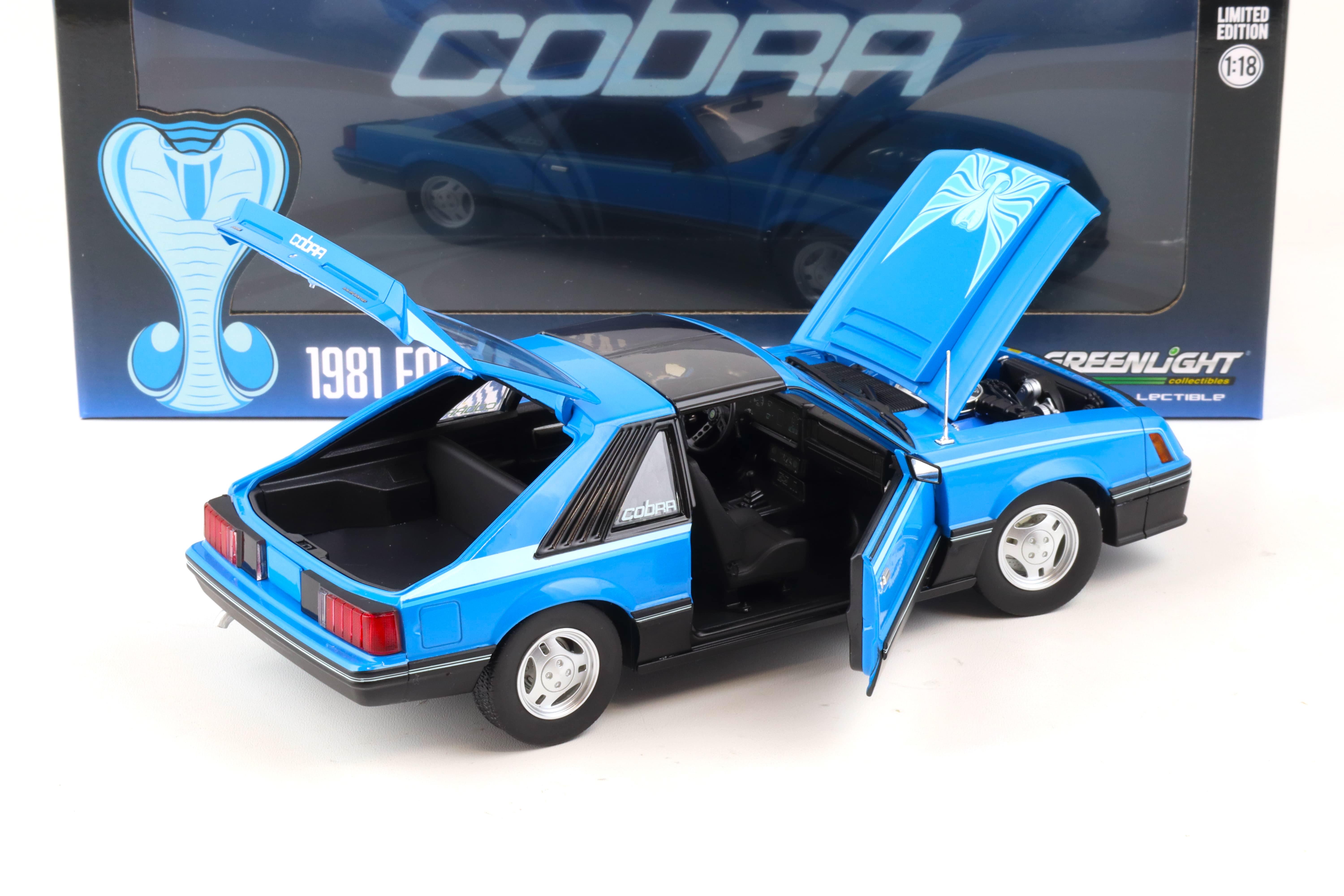 1:18 Greenlight 1981 Ford Mustang Cobra Fastback T-Top medium blue