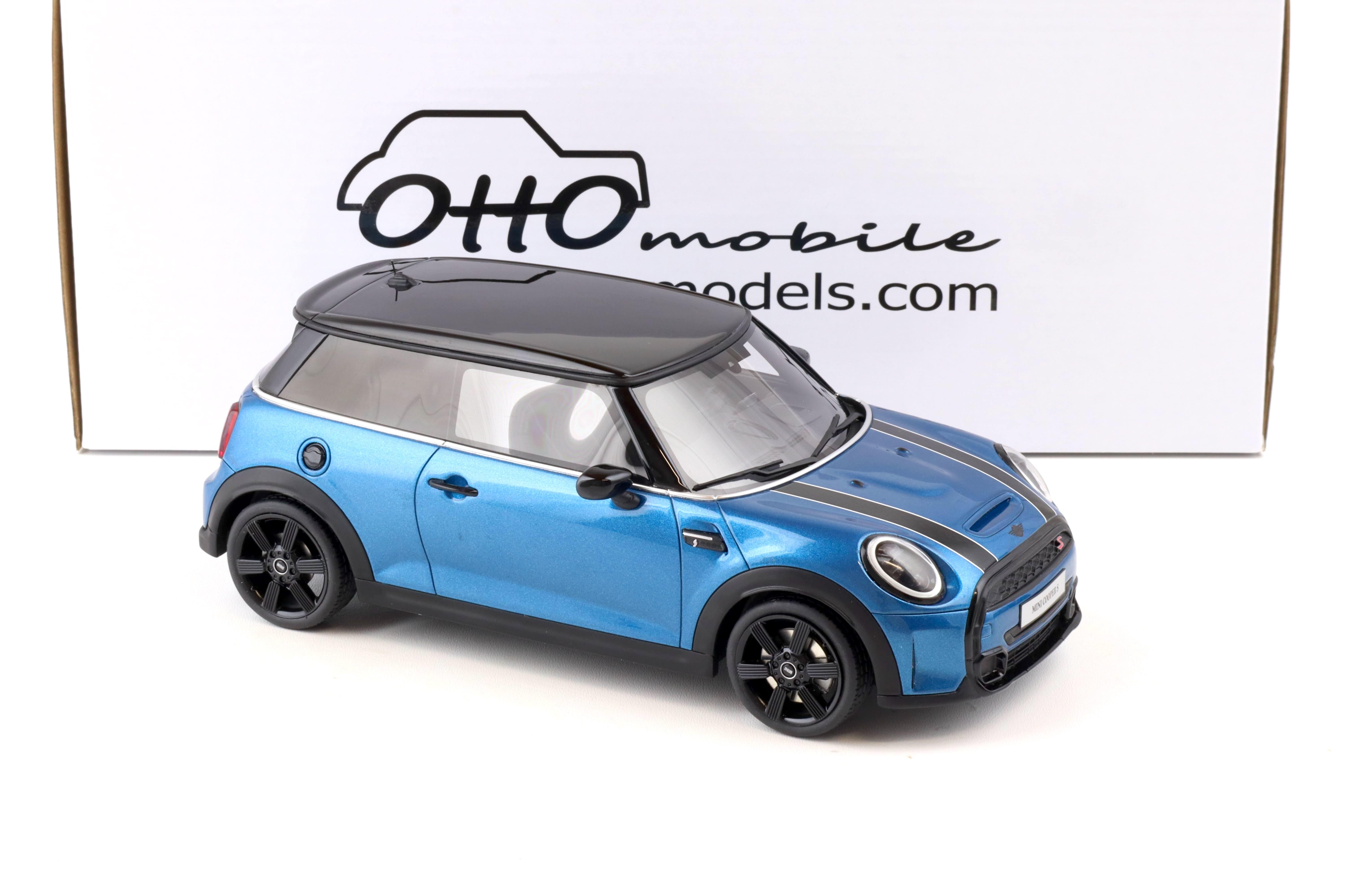 1:18 OTTO mobile OT982 Mini Cooper S blue metallic/ black 2021