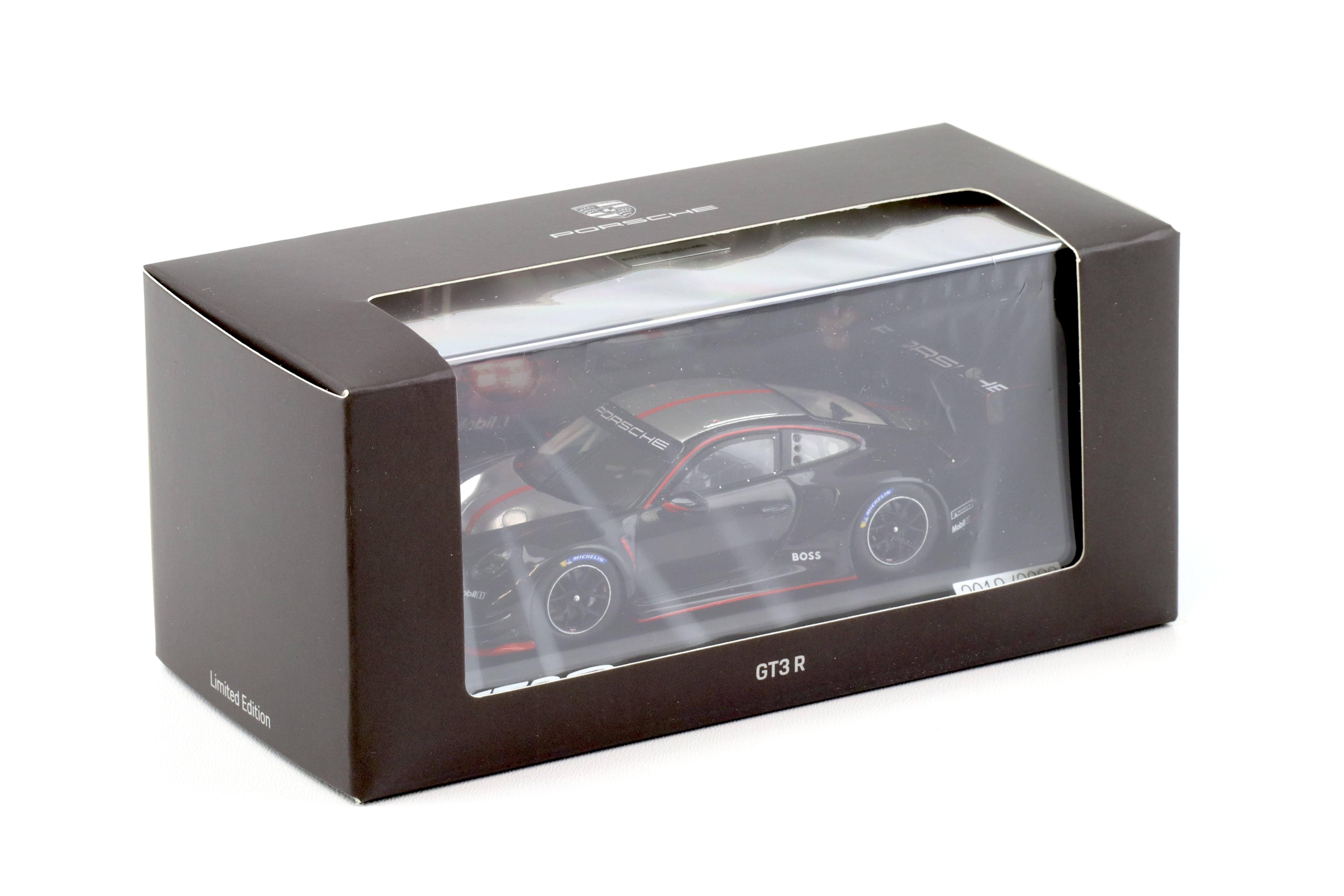 1:43 Spark Porsche 911 (992) GT3 R Coupe black/ silver WAP DEALER