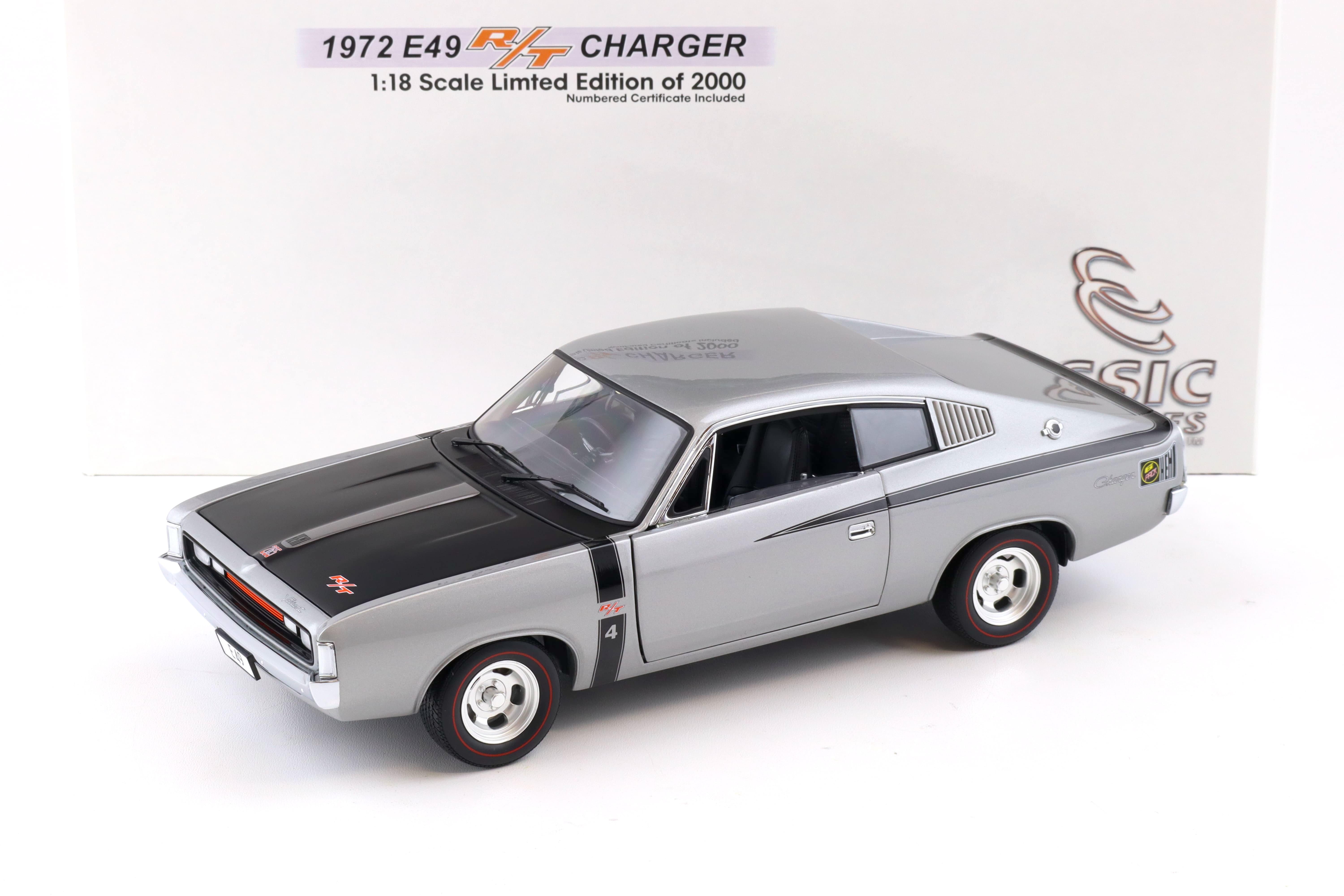 1:18 Classic Carlectables 1972 Chrysler E49 R/T Charger Mercury silver metallic 18138