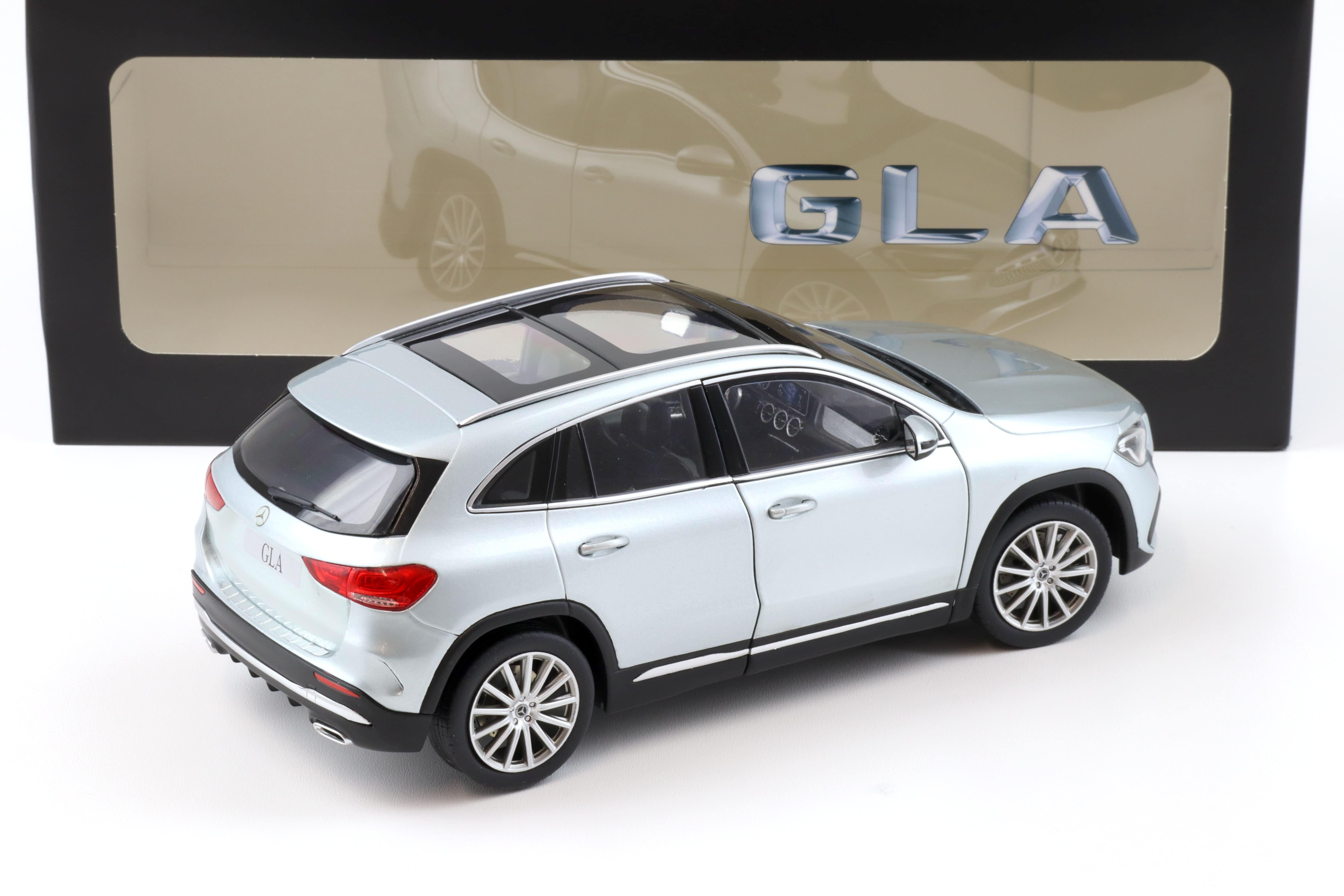 1:18 Z-Models Mercedes GLA AMG Line H247 iridium silver 2020 DEALER VERSION