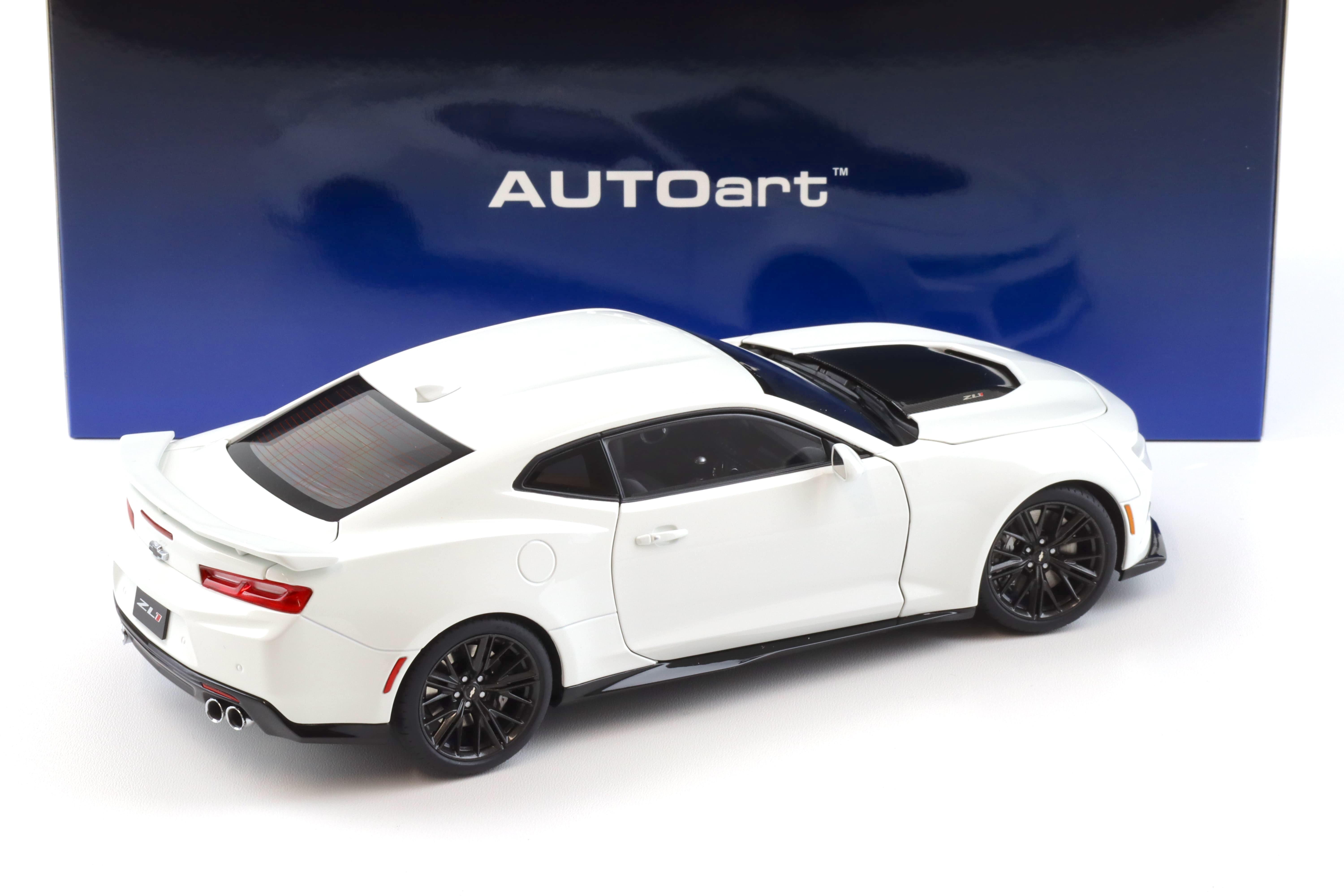 1:18 AUTOart Chevrolet Camaro ZL1 Coupe 2017 summit white 71206