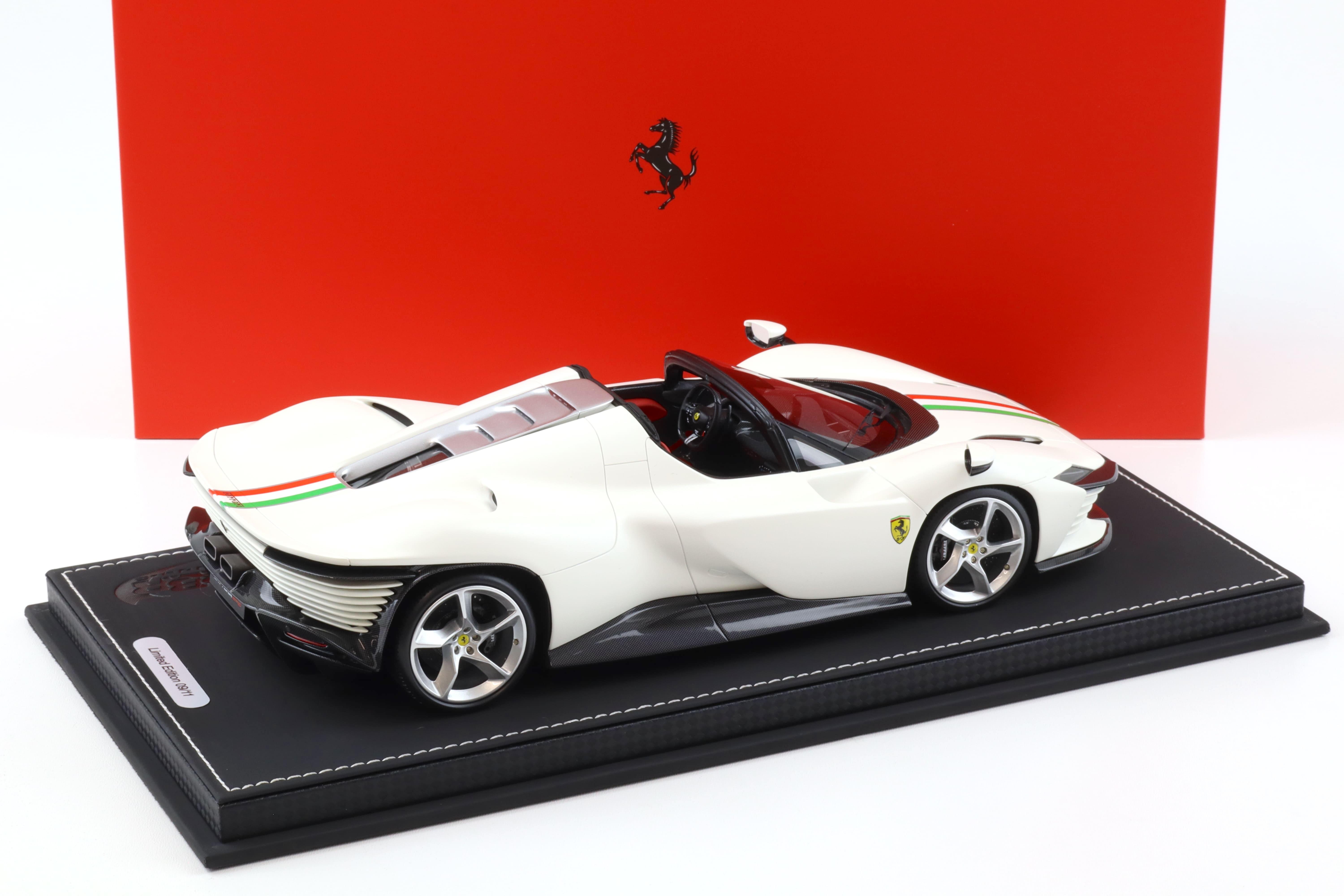 1:18 BBR Ferrari SP3 Daytona Bianco Italia matt w/ Italian flag stripe - Limited 11 pcs.