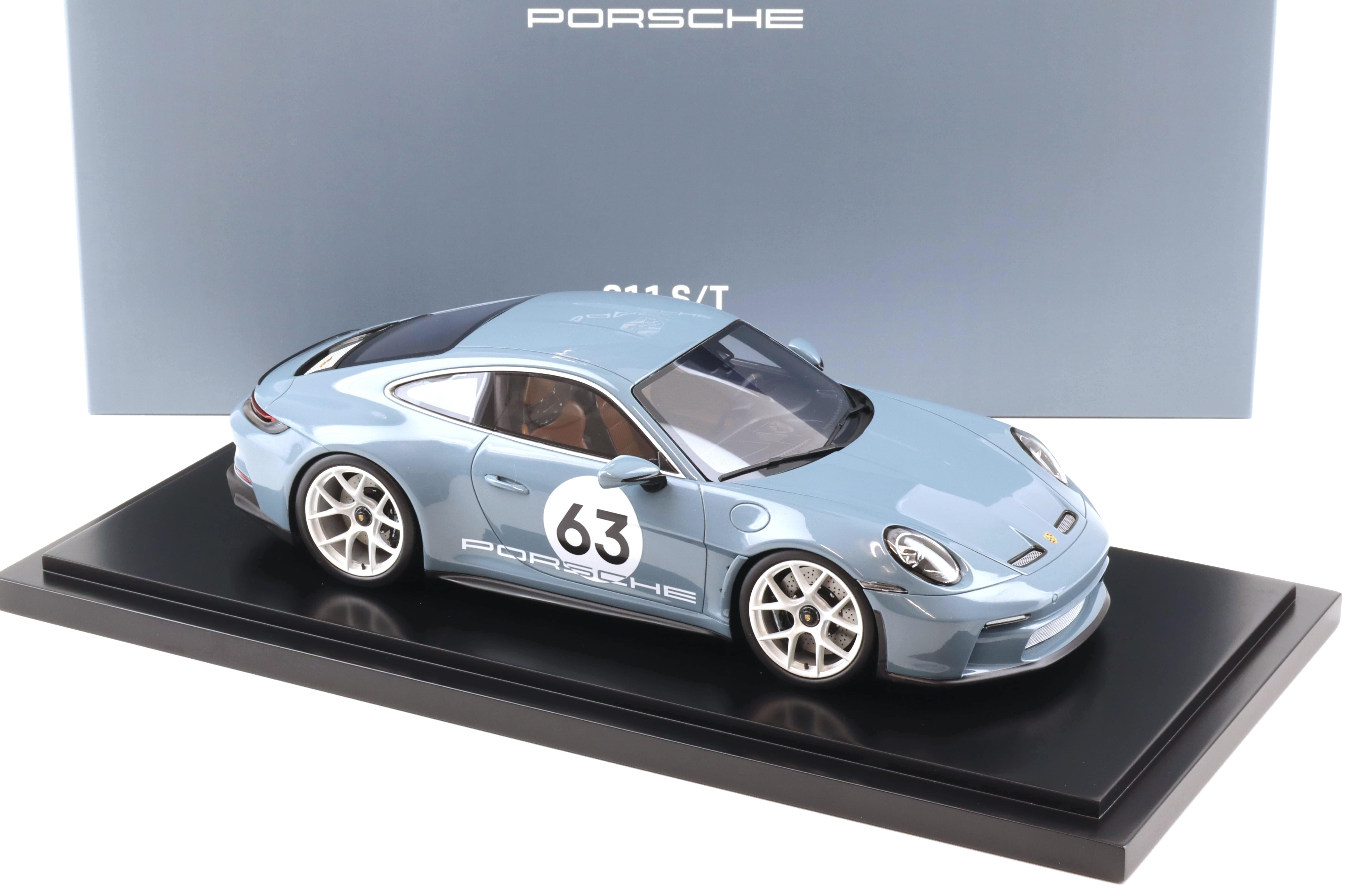 1:18 Spark Porsche 911 (992) S/T Coupe Heritage Design #62 shore blue WAP DEALER