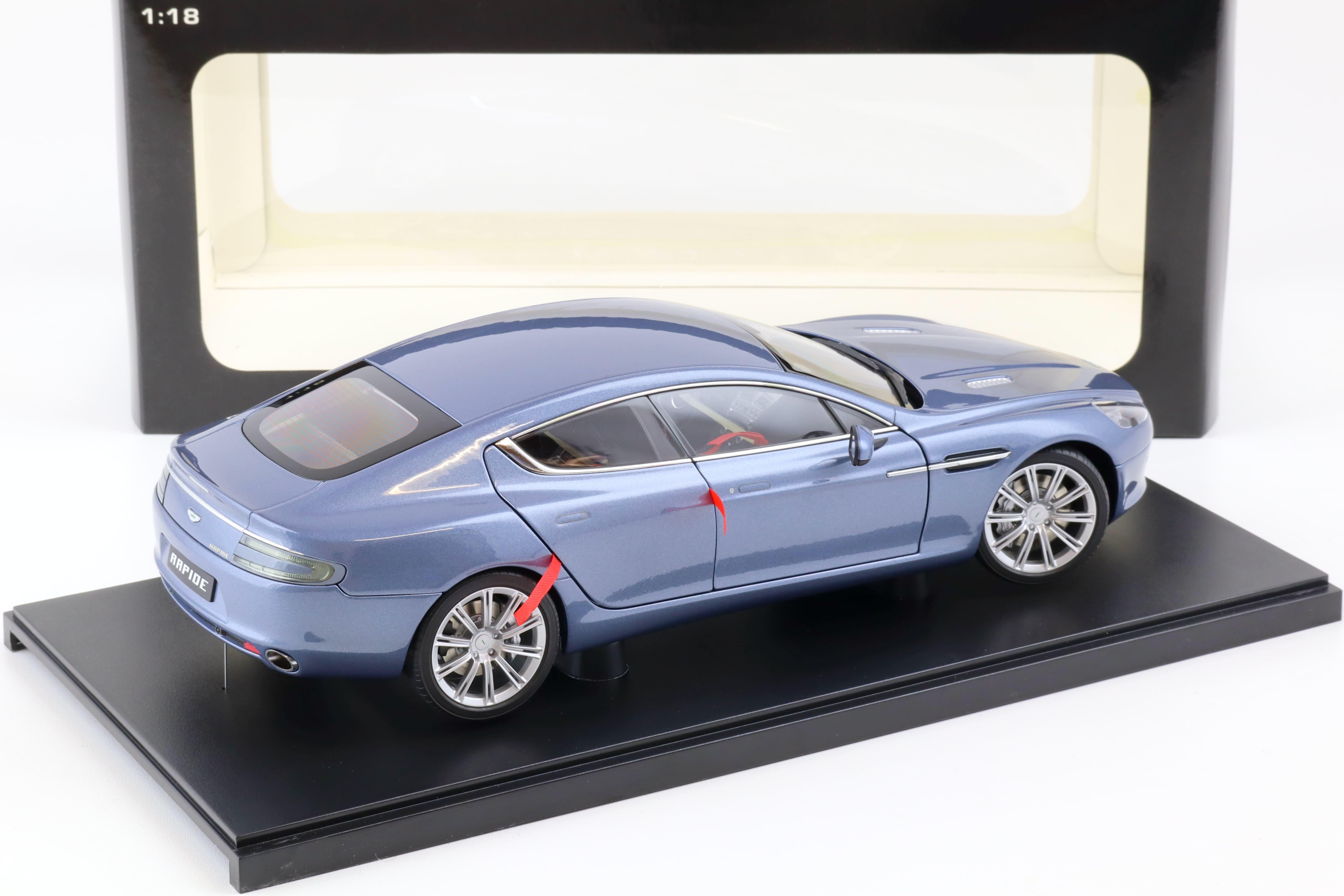 1:18 AUTOart Aston Martin Rapide 2010 Concours blue metallic