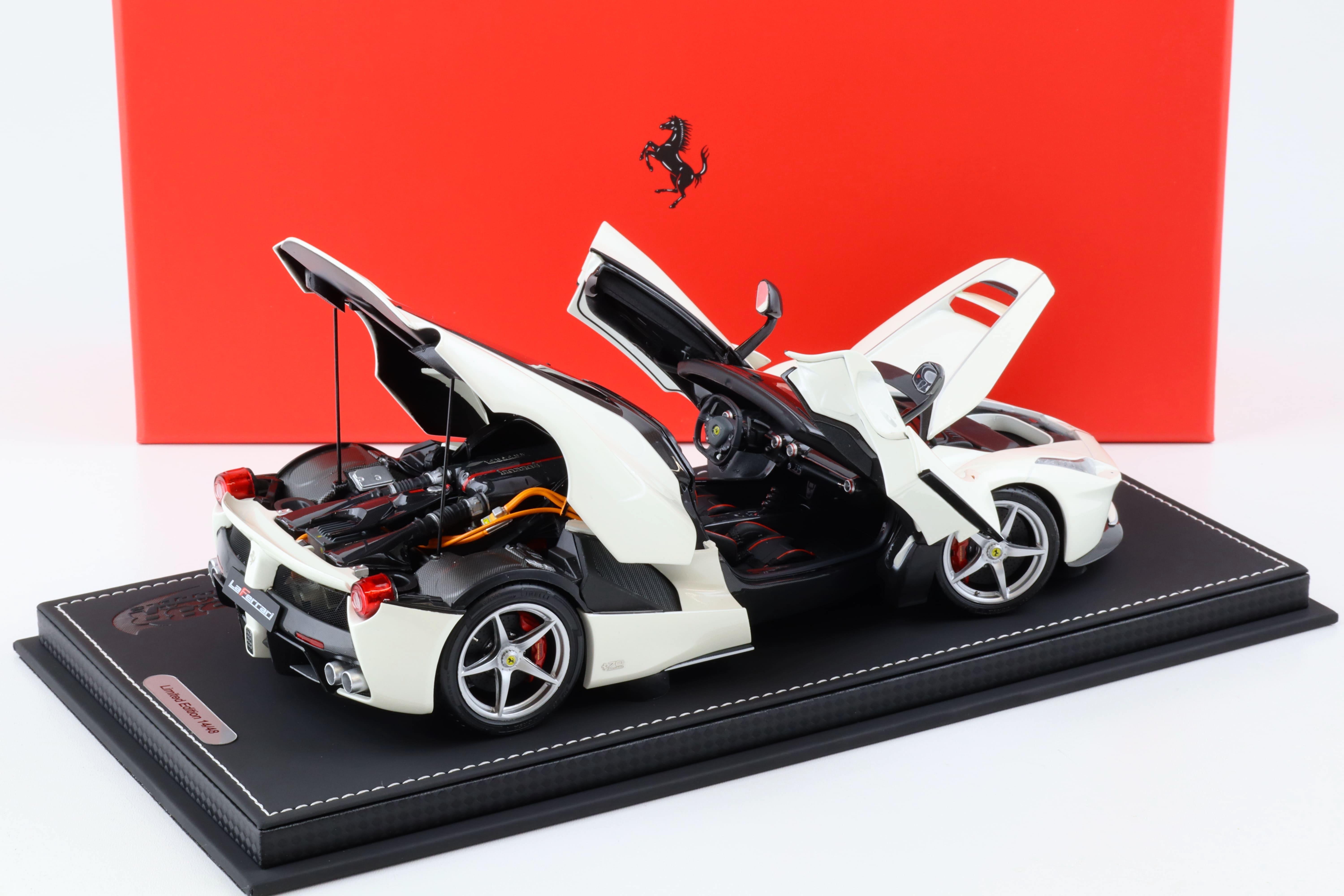 1:18 BBR Ferrari LaFerrari Aperta metallic Italian white with display - Limited 48 pcs.