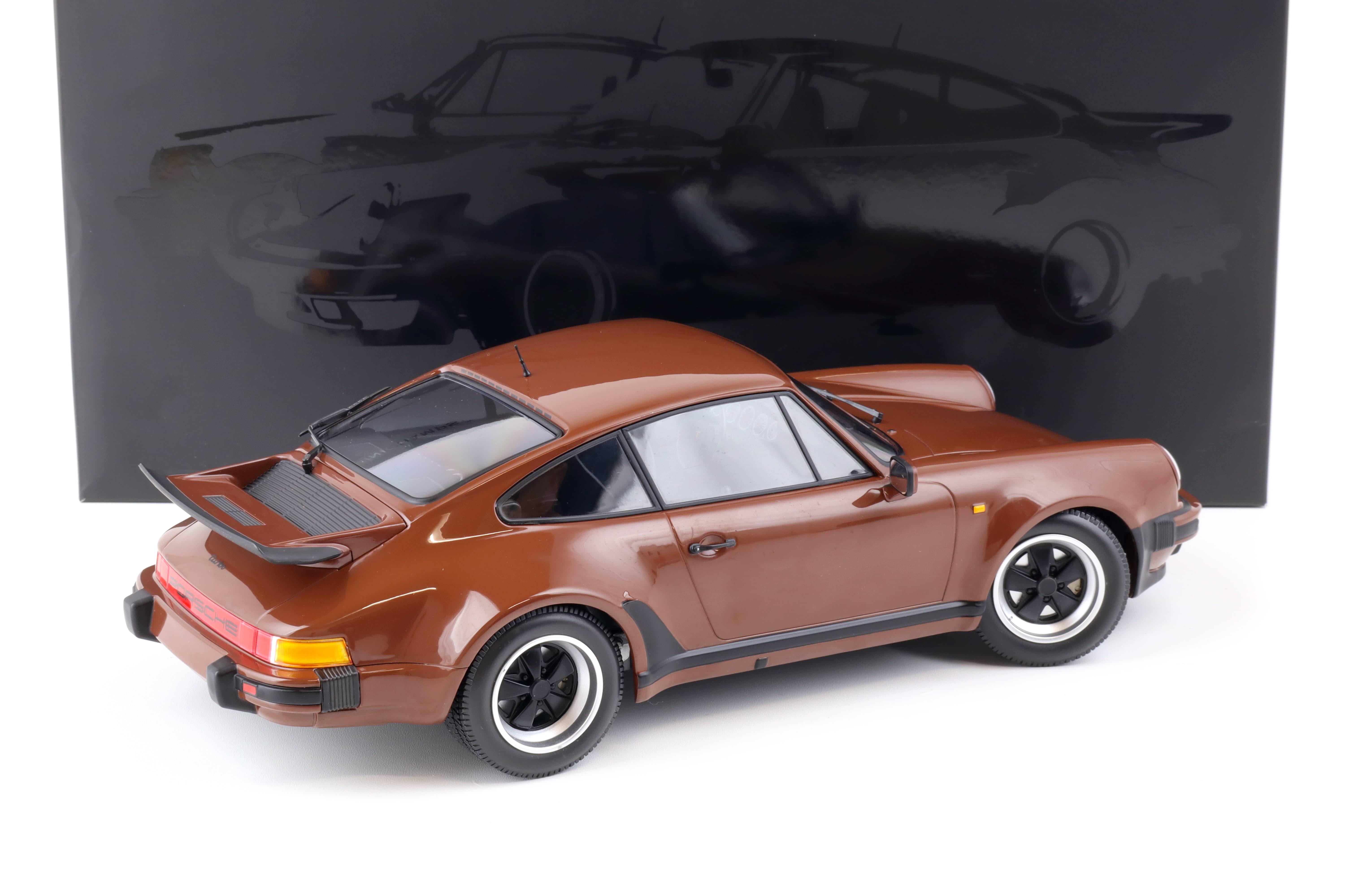 1:12 Minichamps Porsche 911 (930) Turbo Coupe 1977 brown