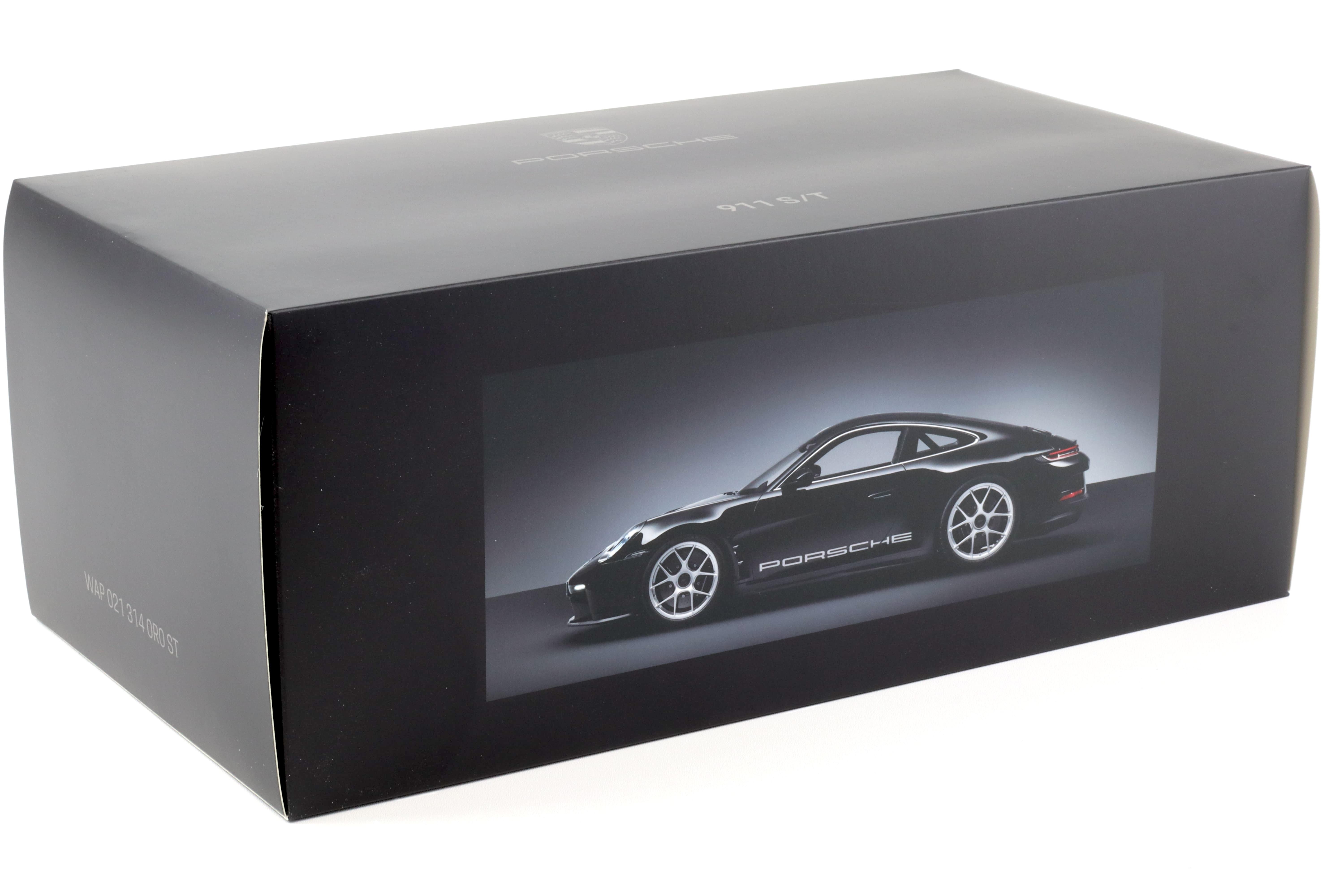 1:18 Spark Porsche 911 (992) S/T Coupe black/ silver wheels 2023 WAP DEALER