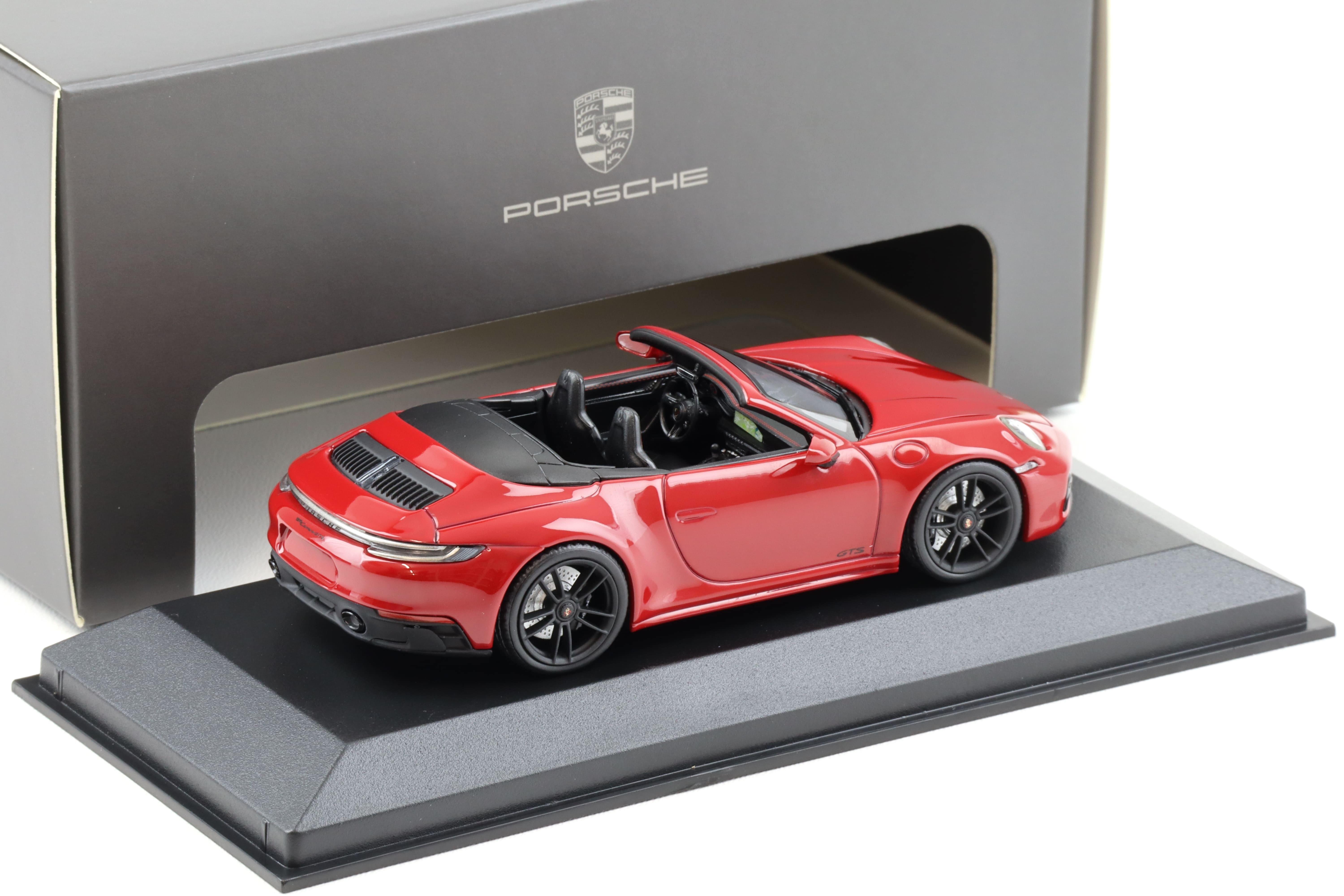 1:43 Minichamps Porsche 911 (992) Carrera GTS Cabriolet Karmin red WAP DEALER