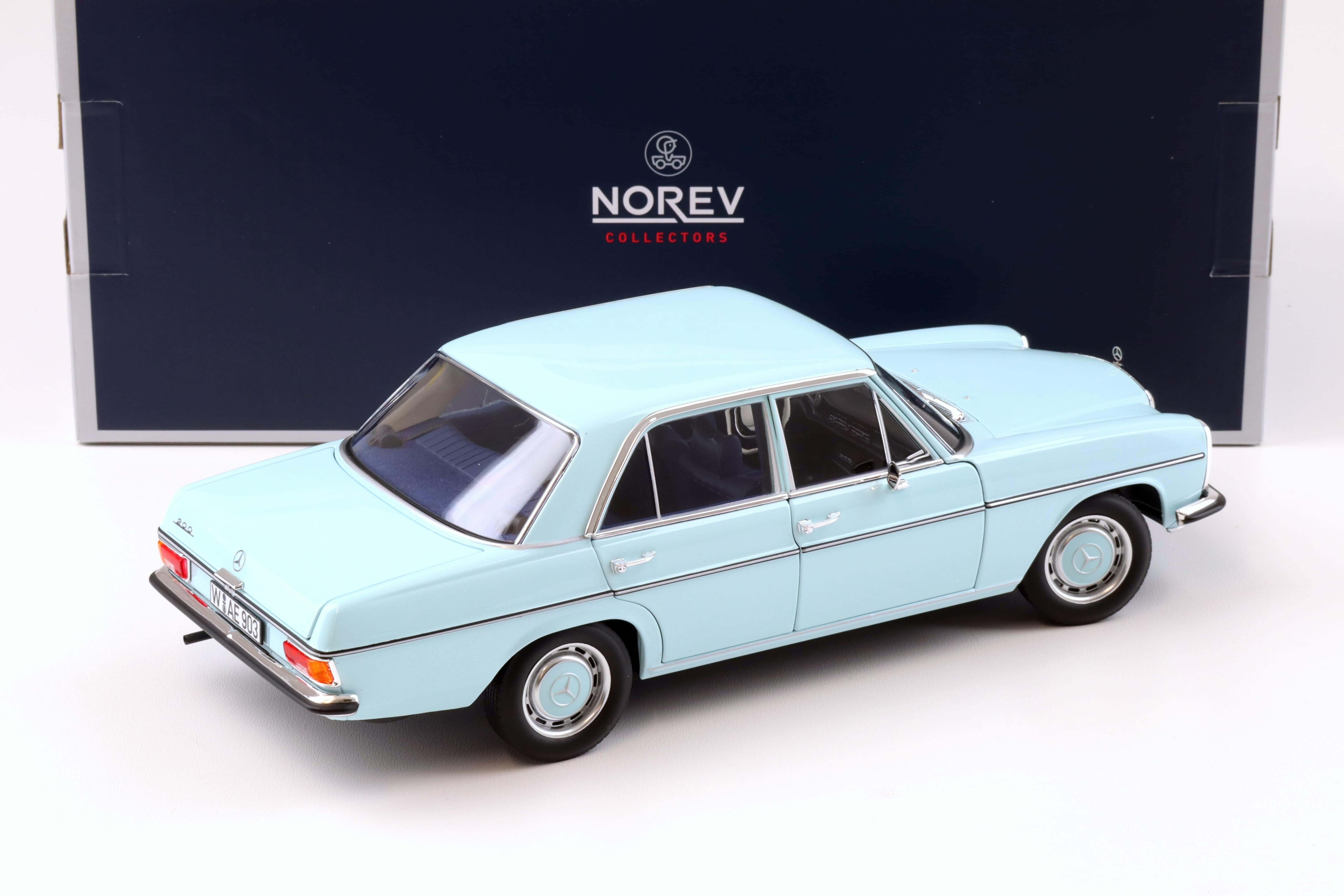 1:18 Norev Mercedes 200 Strich-Acht /8 Limousine W115 light blue 1968