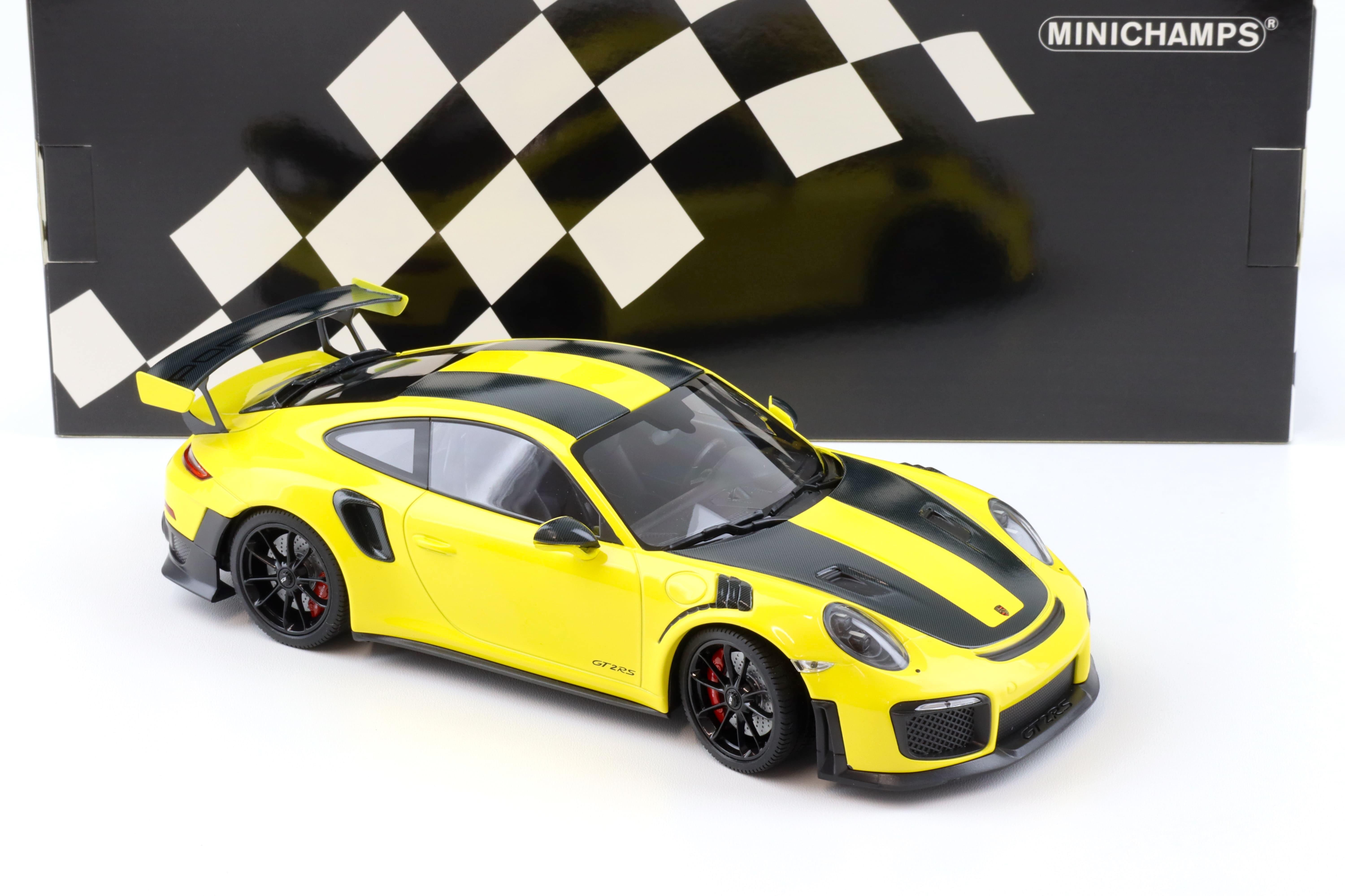 1:18 Minichamps Porsche 911 (991.2) GT2 RS Weissach Package 2018 yellow/ black wheels