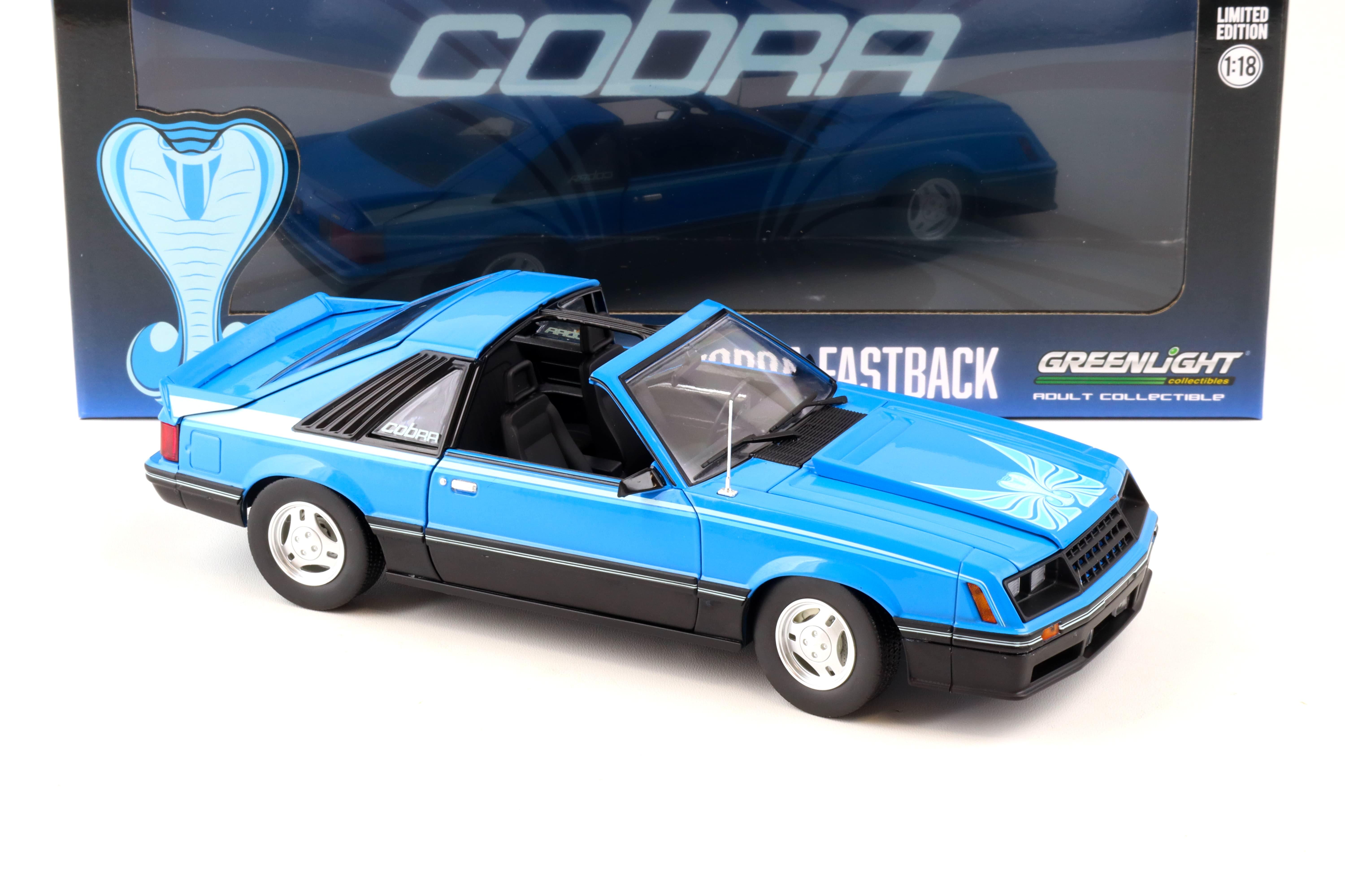 1:18 Greenlight 1981 Ford Mustang Cobra Fastback T-Top medium blue