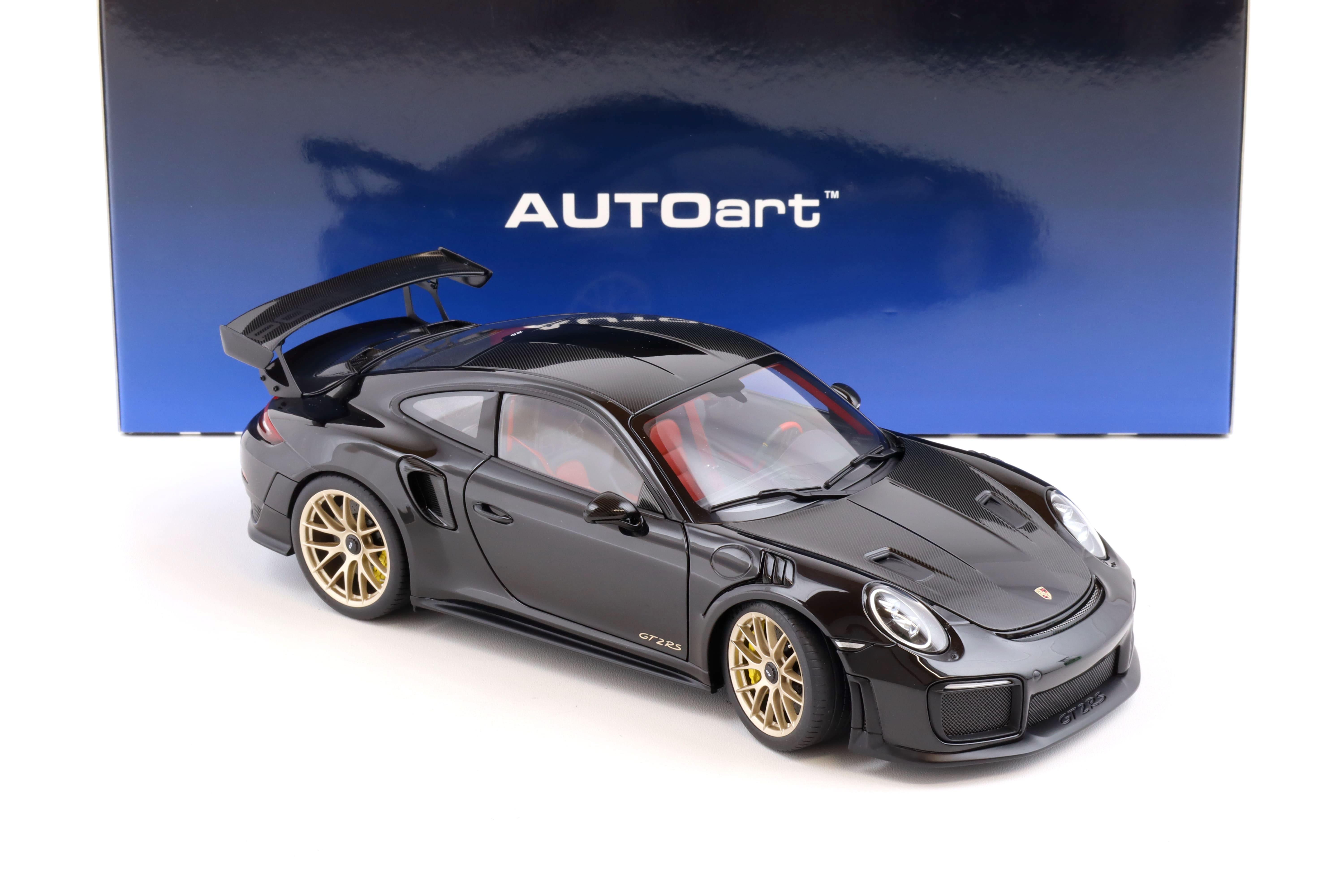 1:18 AUTOart Porsche 911 (991.2) GT2 RS 2017 Weissach Package black 78186
