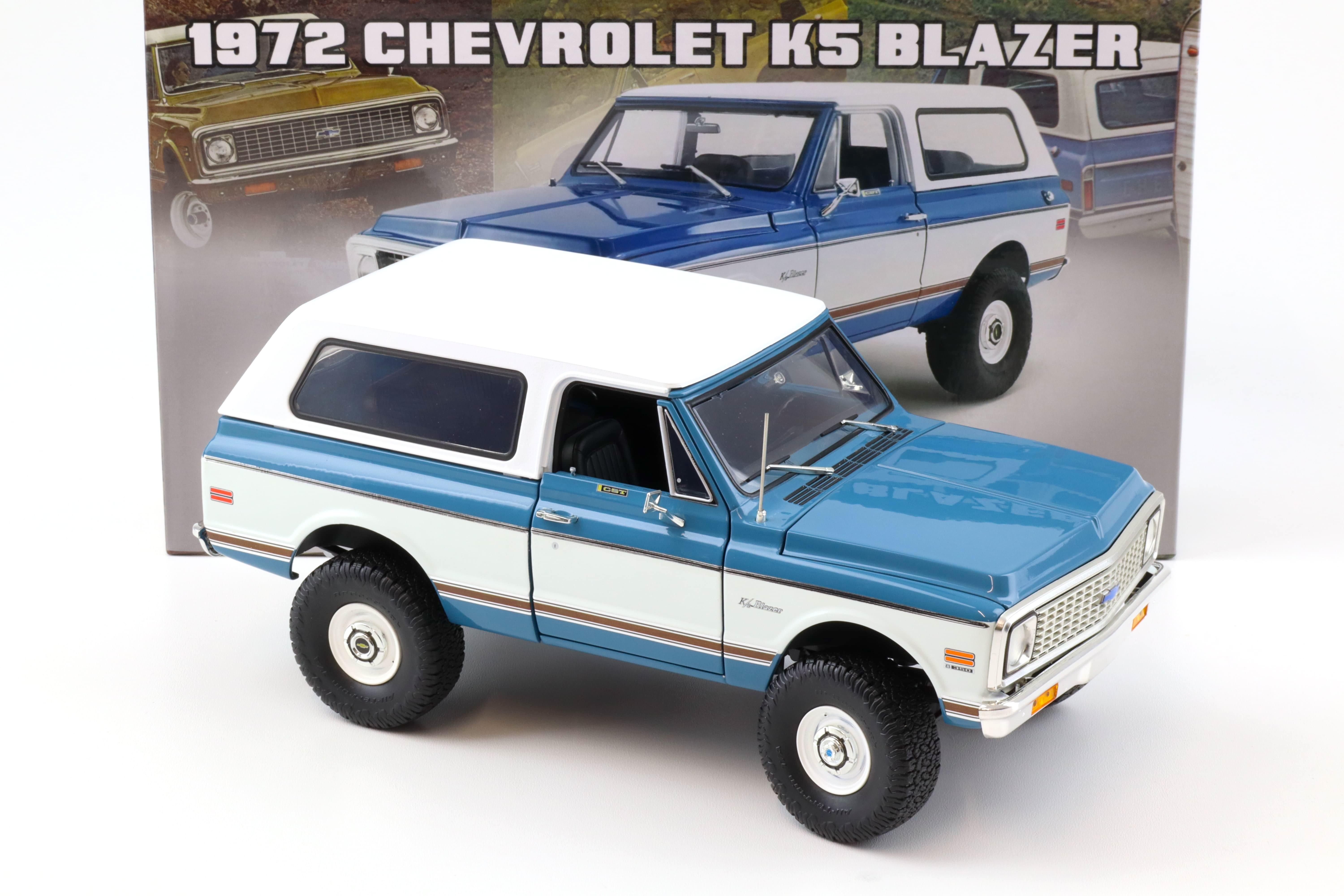 1:18 ACME 1972 Chevrolet K5 Blazer Lifted off-road Version blue/ white