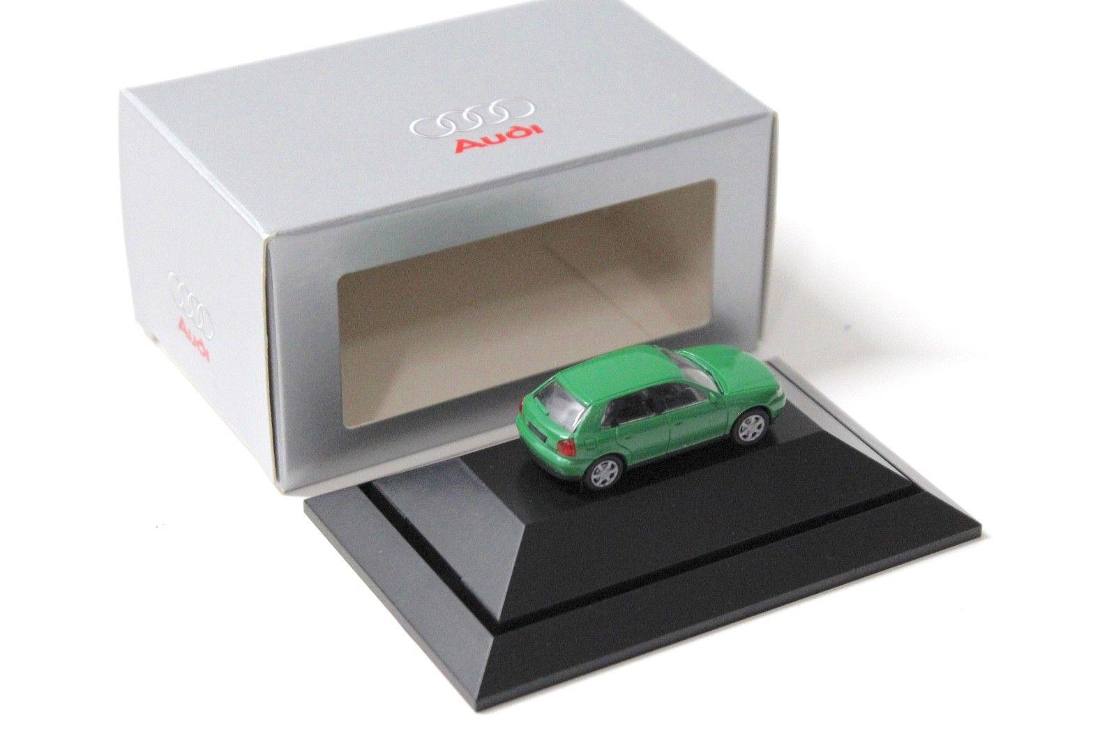 1:87 Rietze Audi A3 8L 5-Türer Kaktus green DEALER VERSION