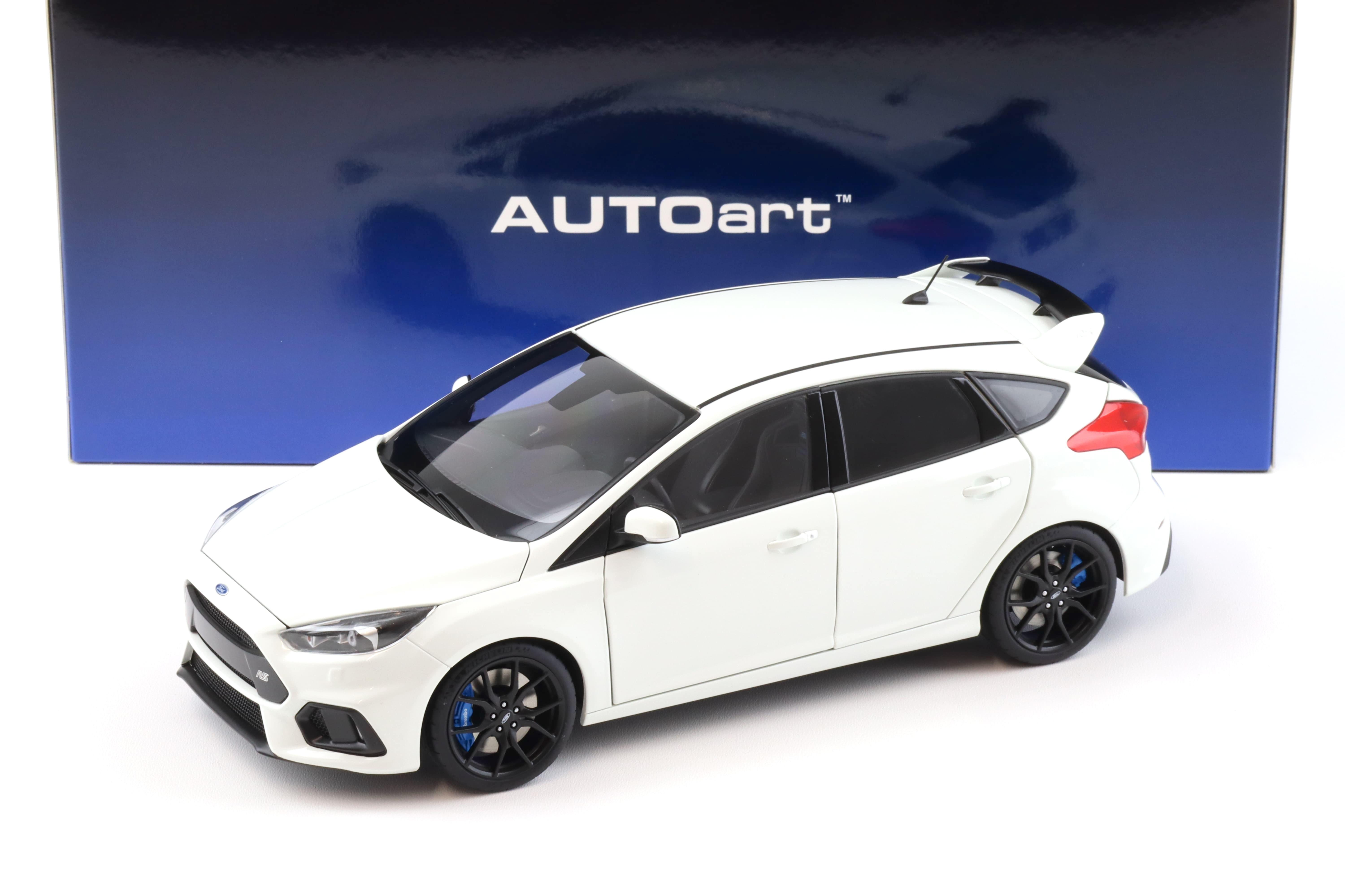 1:18 AUTOart Ford Focus RS 2016 frozen white 72951