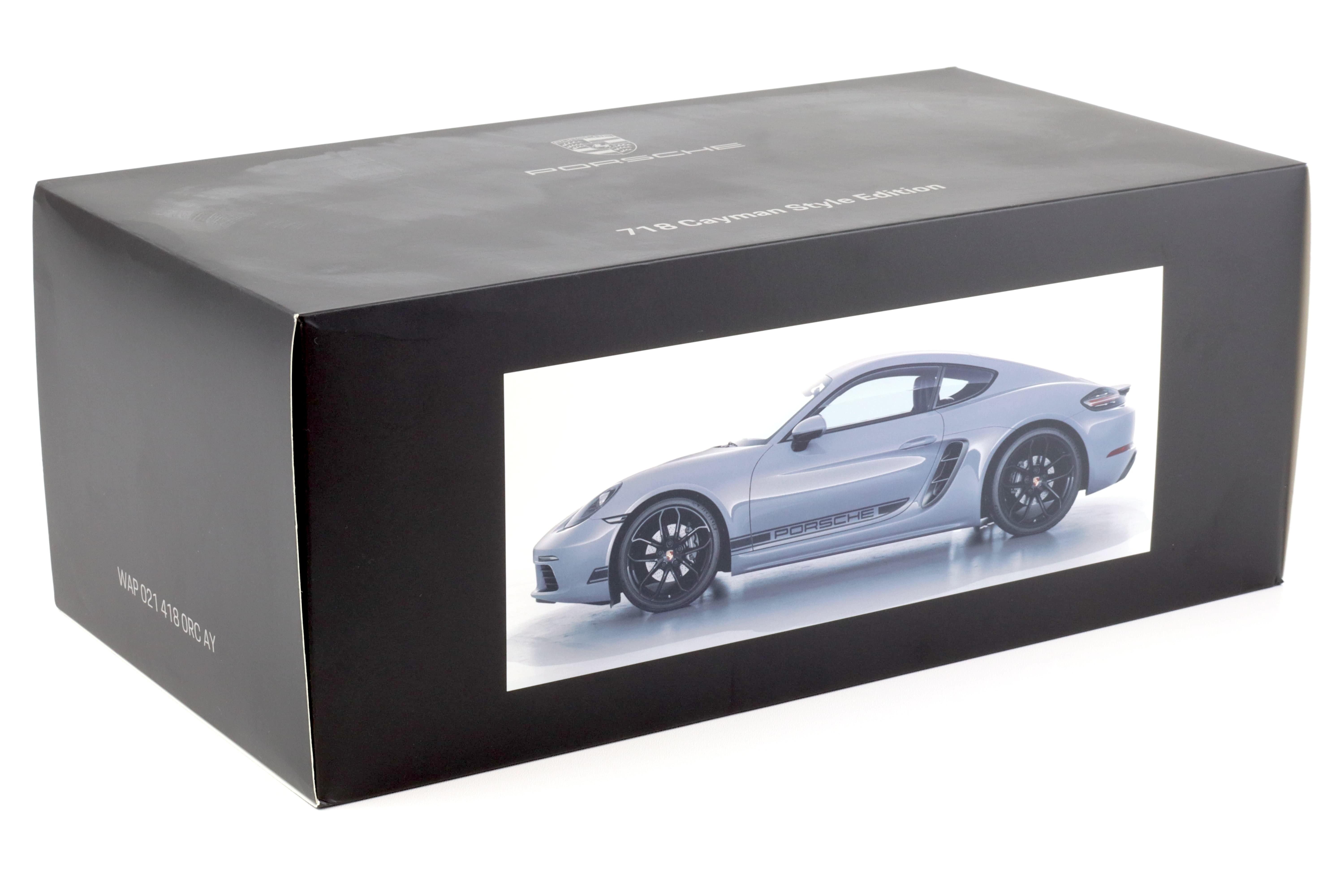 1:18 Spark Porsche 718 Cayman Style Edition Arctic grey WAP DEALER