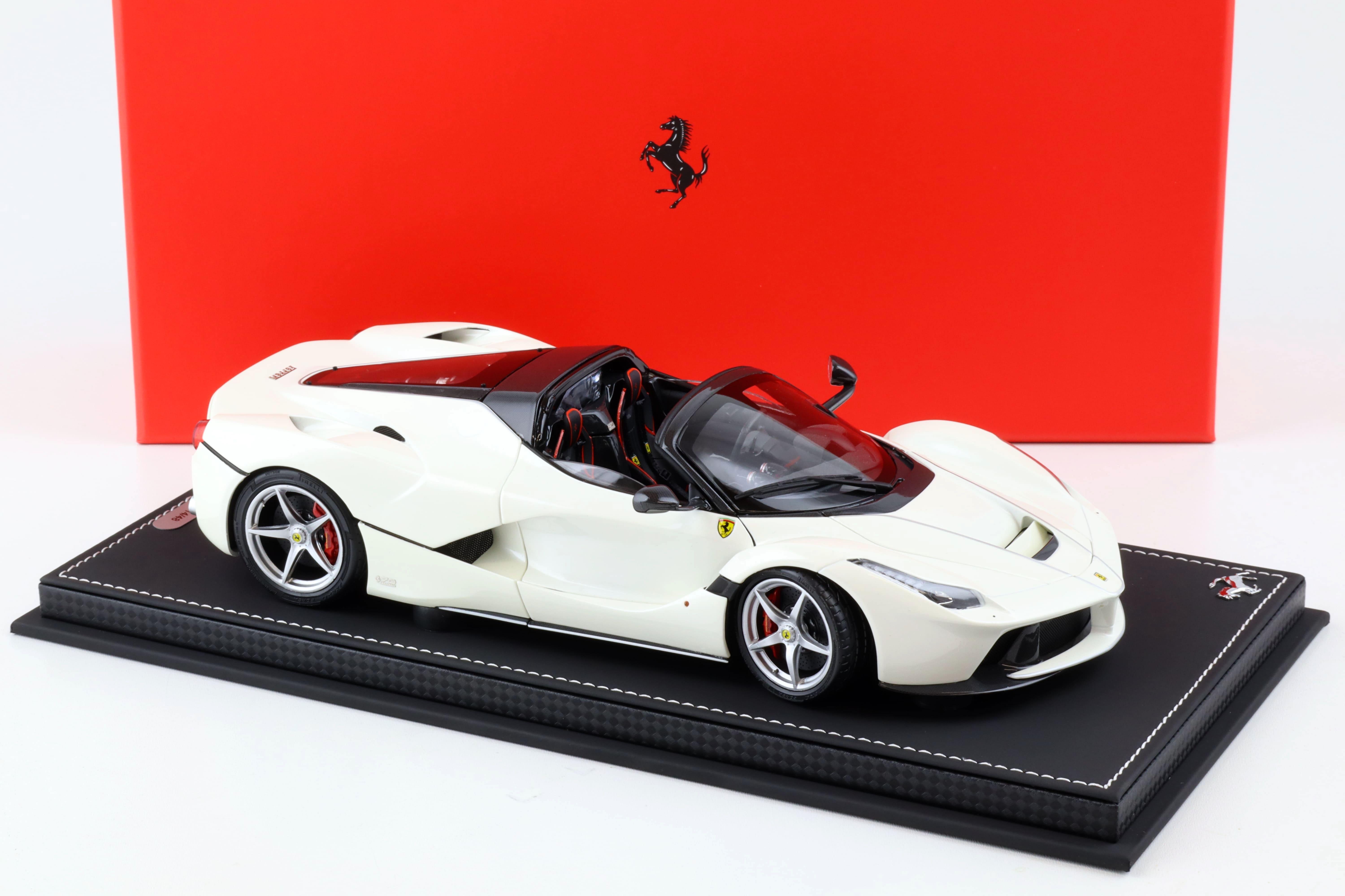 1:18 BBR Ferrari LaFerrari Aperta metallic Italian white with display - Limited 48 pcs.