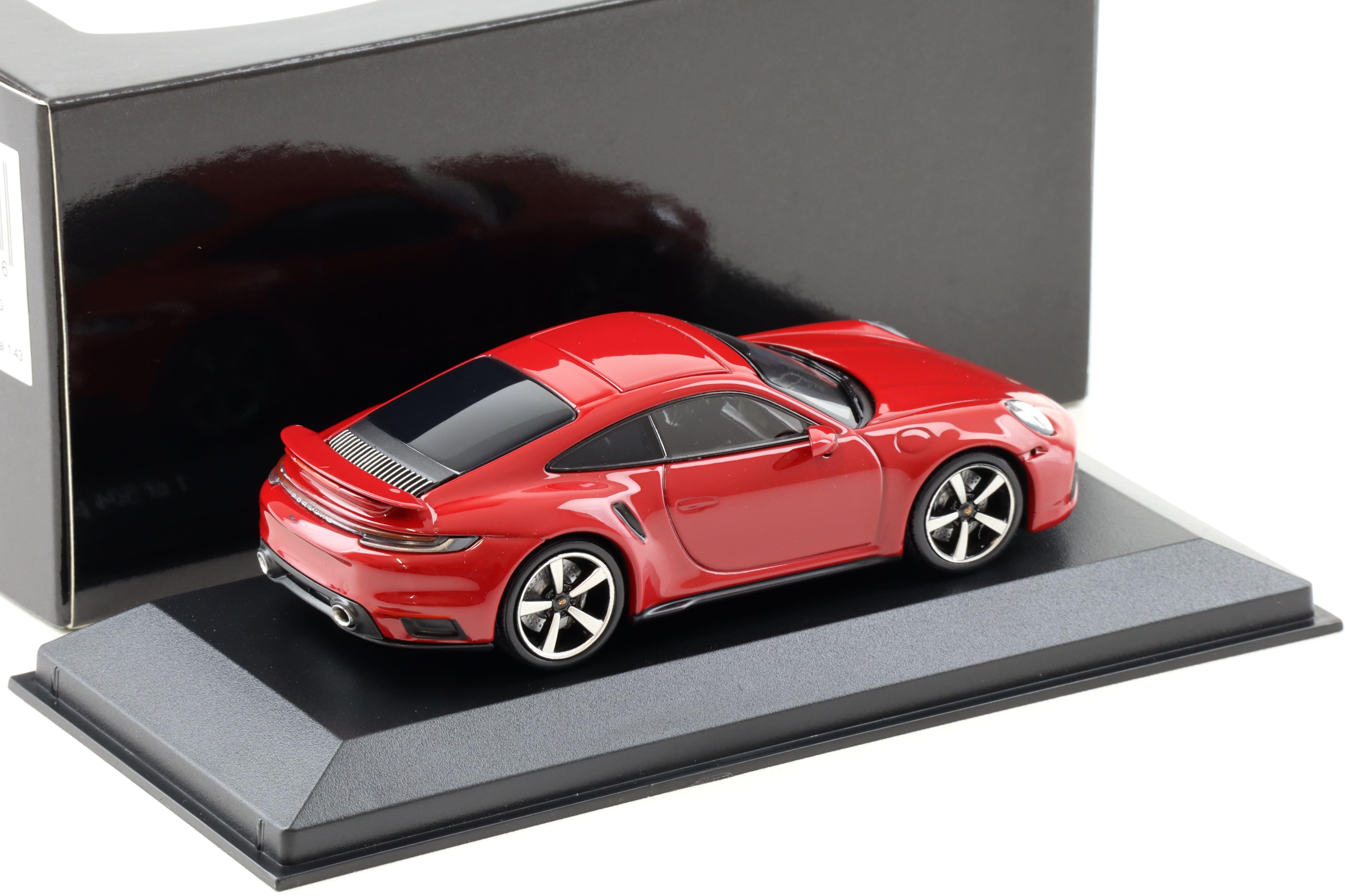 1:43 Minichamps Porsche 911 (992) Turbo S Coupe 2020 Karmin red