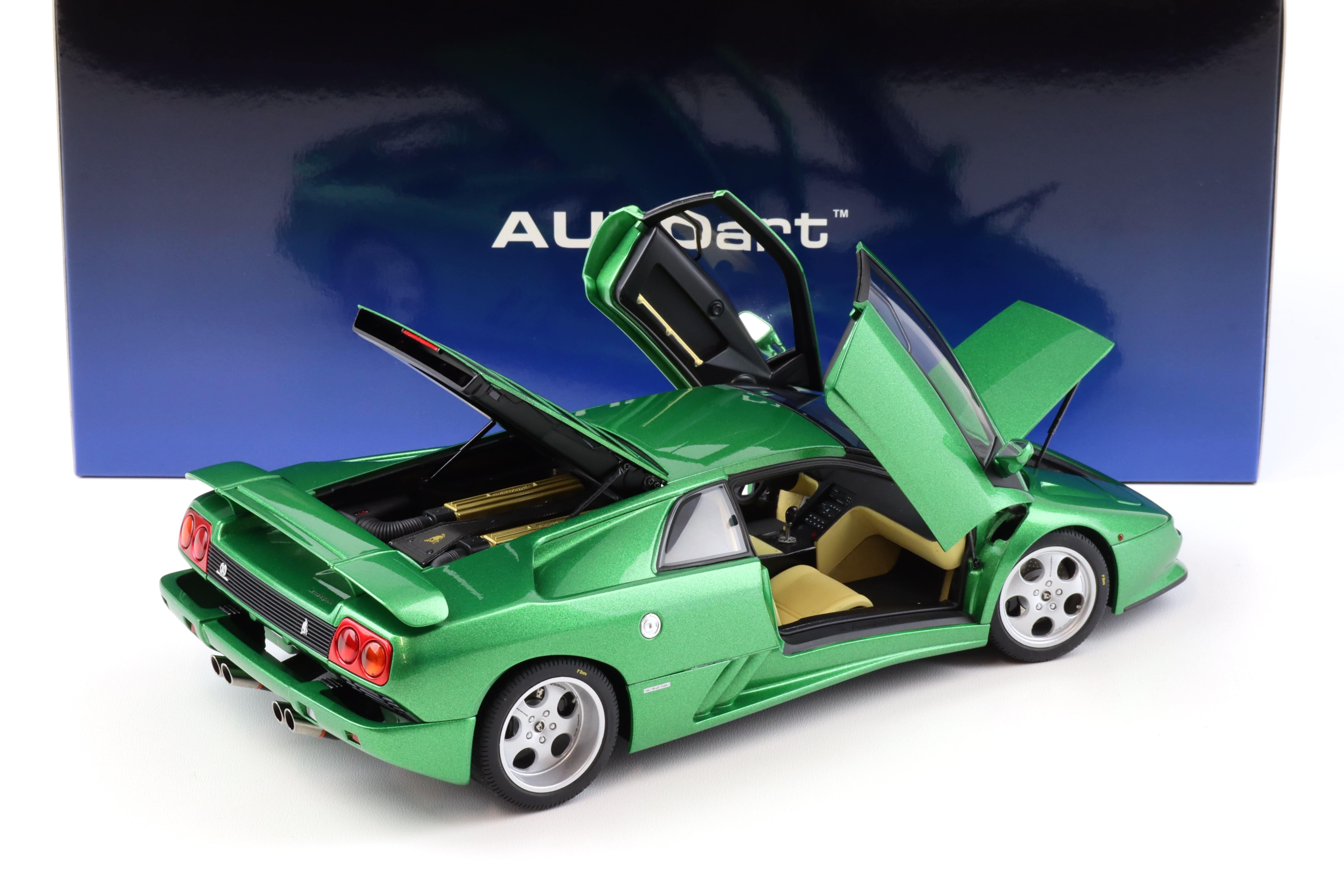 1:18 AUTOart Lamborghini Diablo SE30 Verde Mic/ metallic green 79150