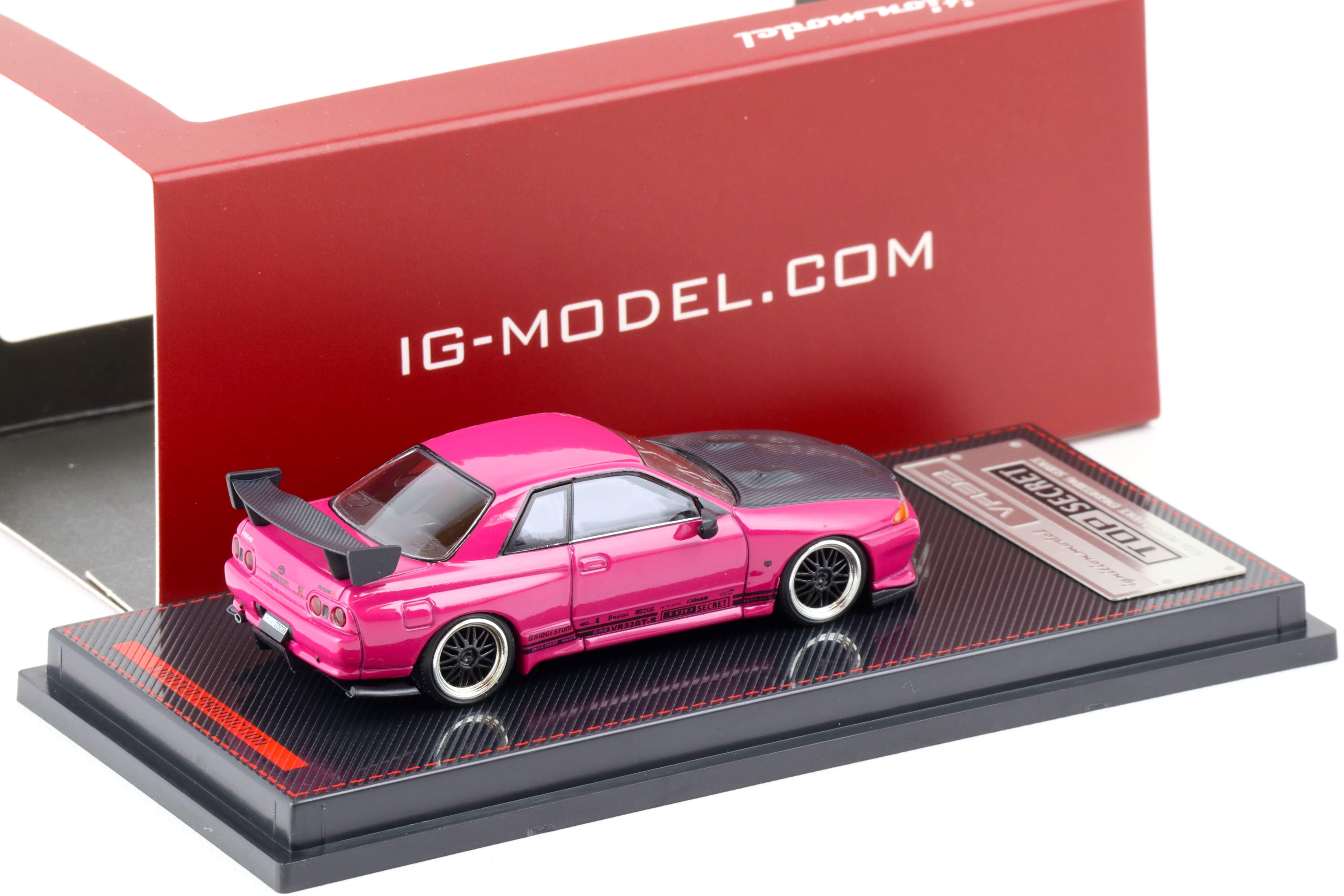 1:64 Ignition Model IG2393 Nissan GT-R (VR32) TOP SECRET pink/ Carbon