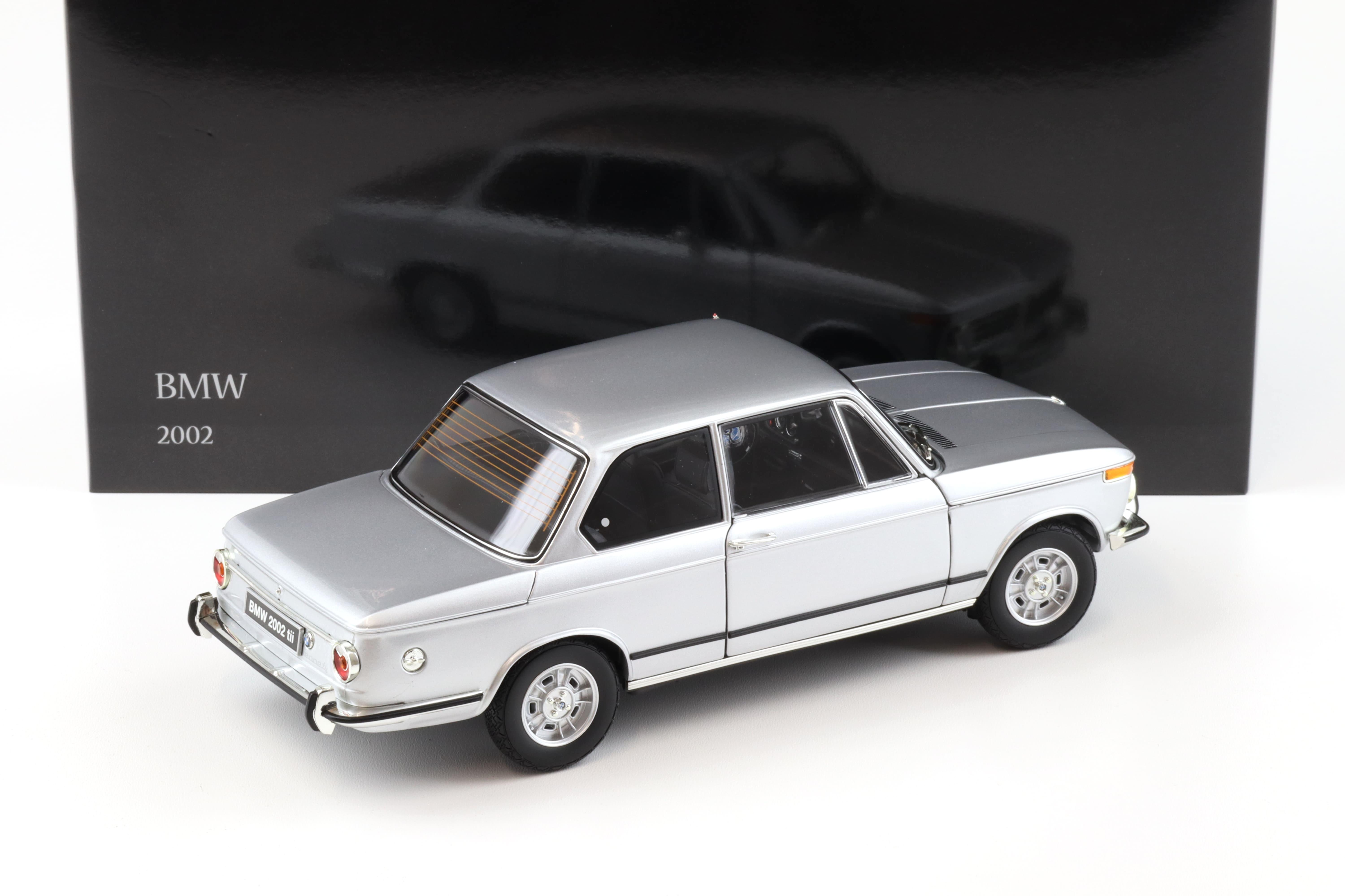 1:18 Kyosho BMW 2002 Tii 1972 silver 08543S