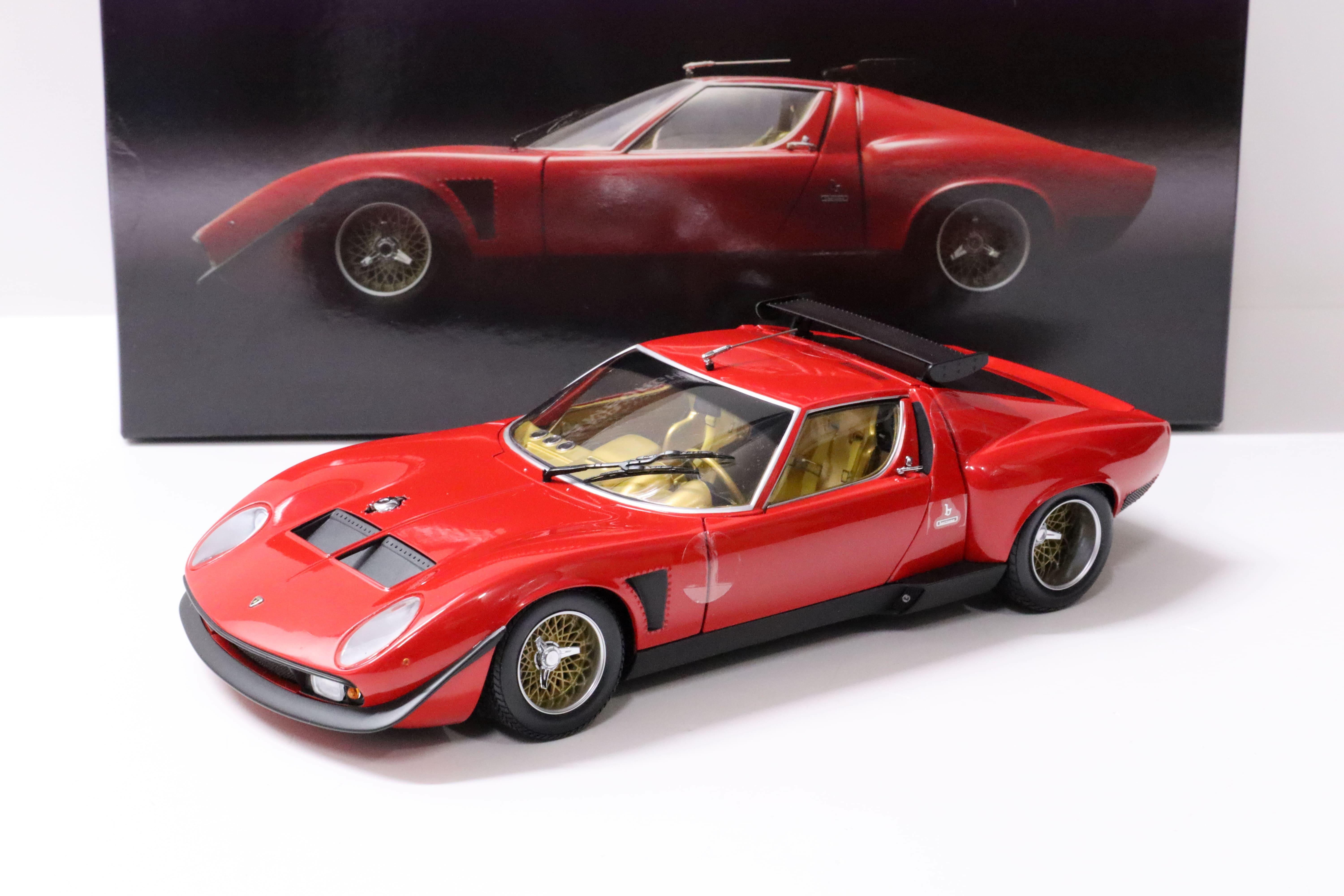 1:18 Kyosho Lamborghini Jota SVR 2008 red/ gold interior 