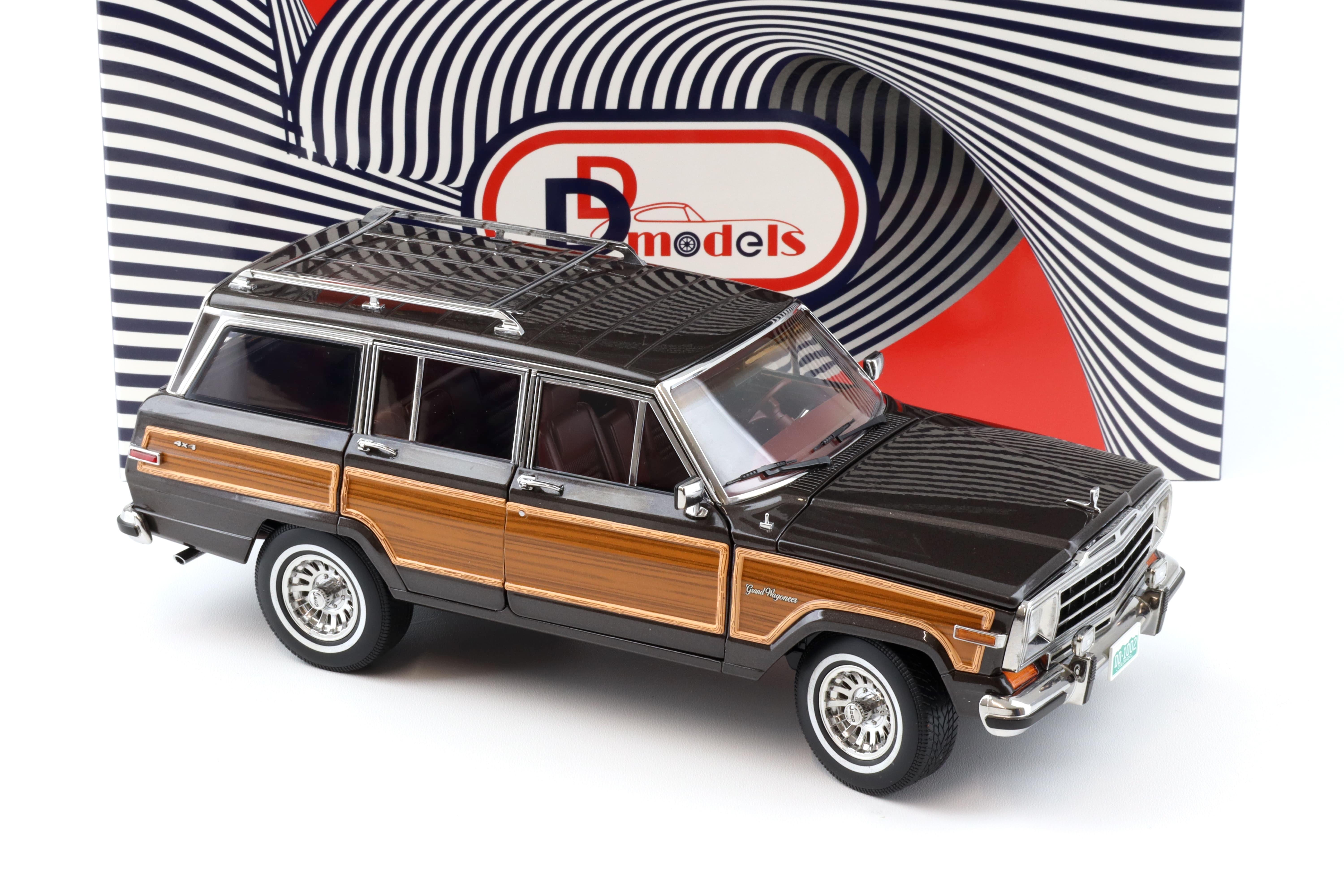 1:18 DD-Models Jeep Grand Wagoneer 1991 Dover grey metallic/ wood DO00102