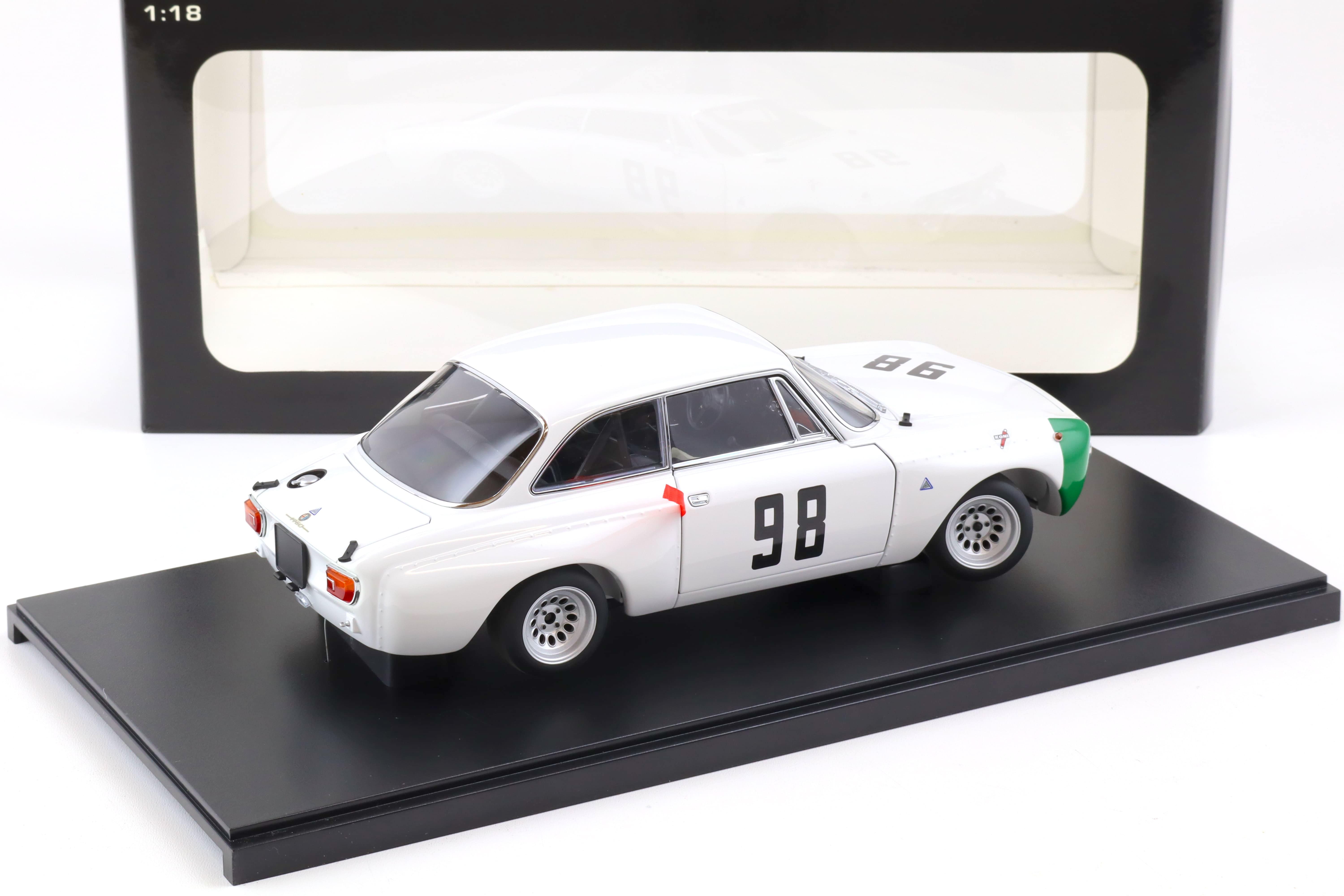 1:18 AUTOart Alfa Romeo Giulia GTAm Monza 1970 Hezemans #98 white