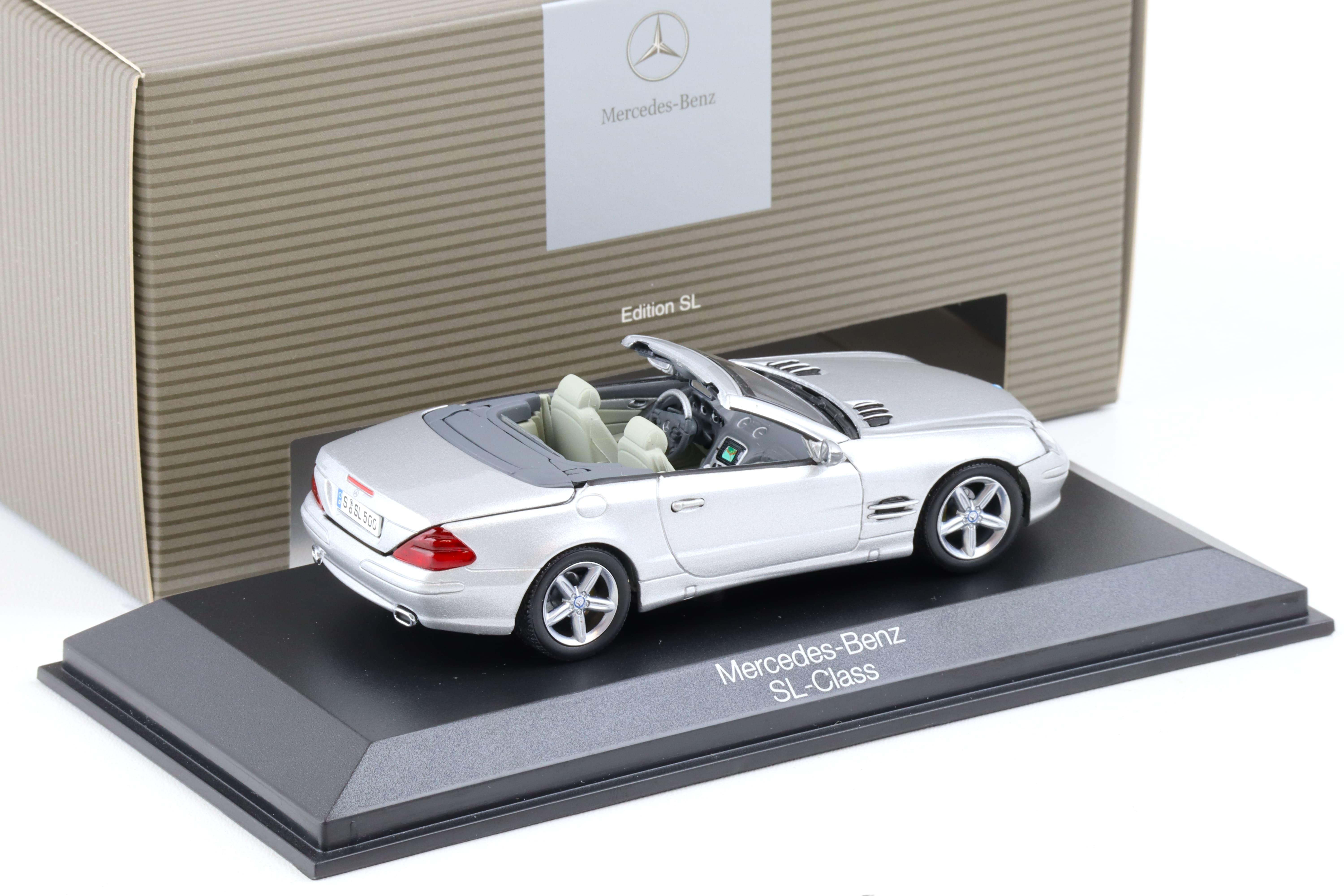 1:43 Norev Mercedes SL 500 SL-Klasse Convertible R230 silver DEALER VERSION