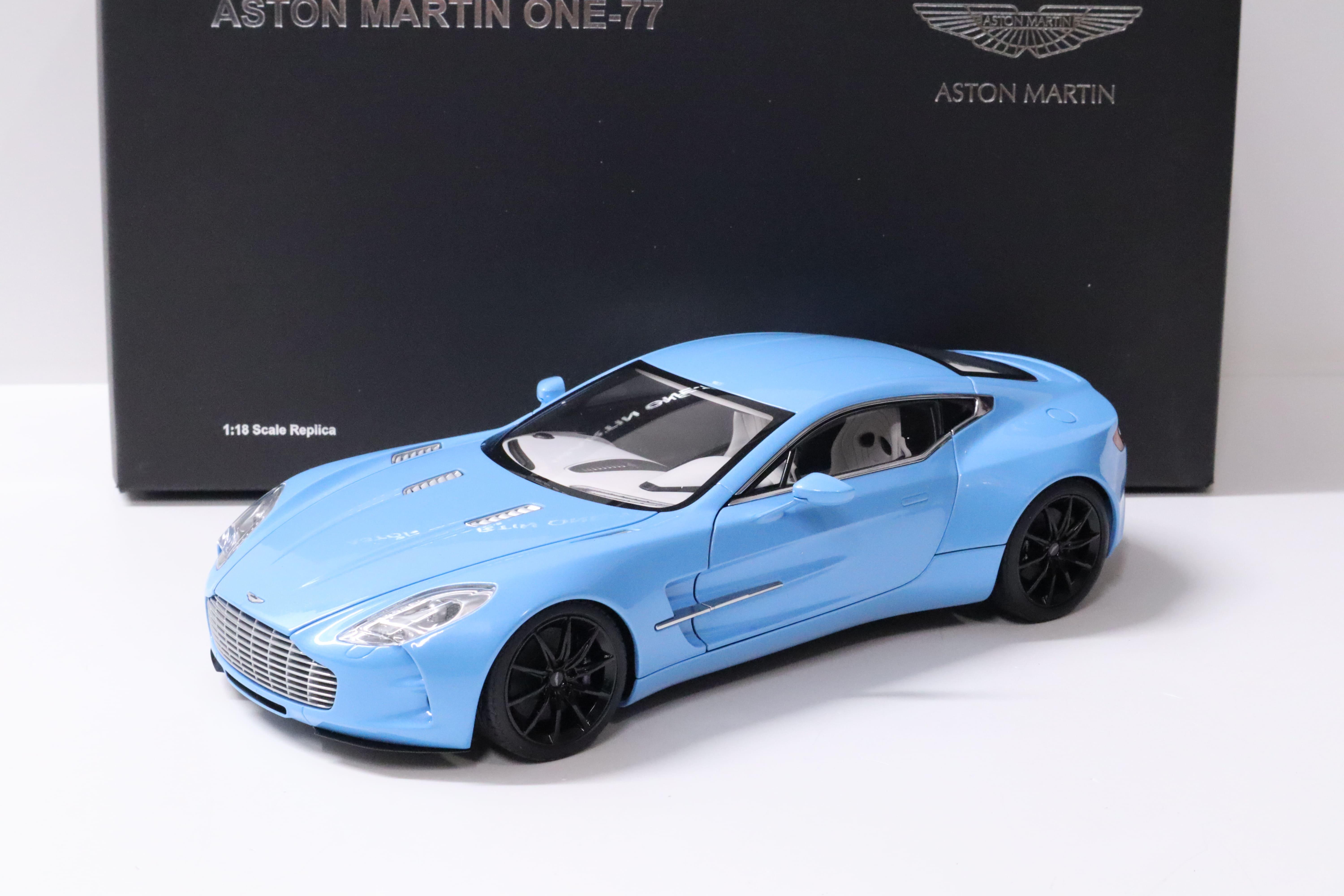 1:18 AUTOart Aston Martin One-77 Tiffany blue/ black wheel Die-Cast
