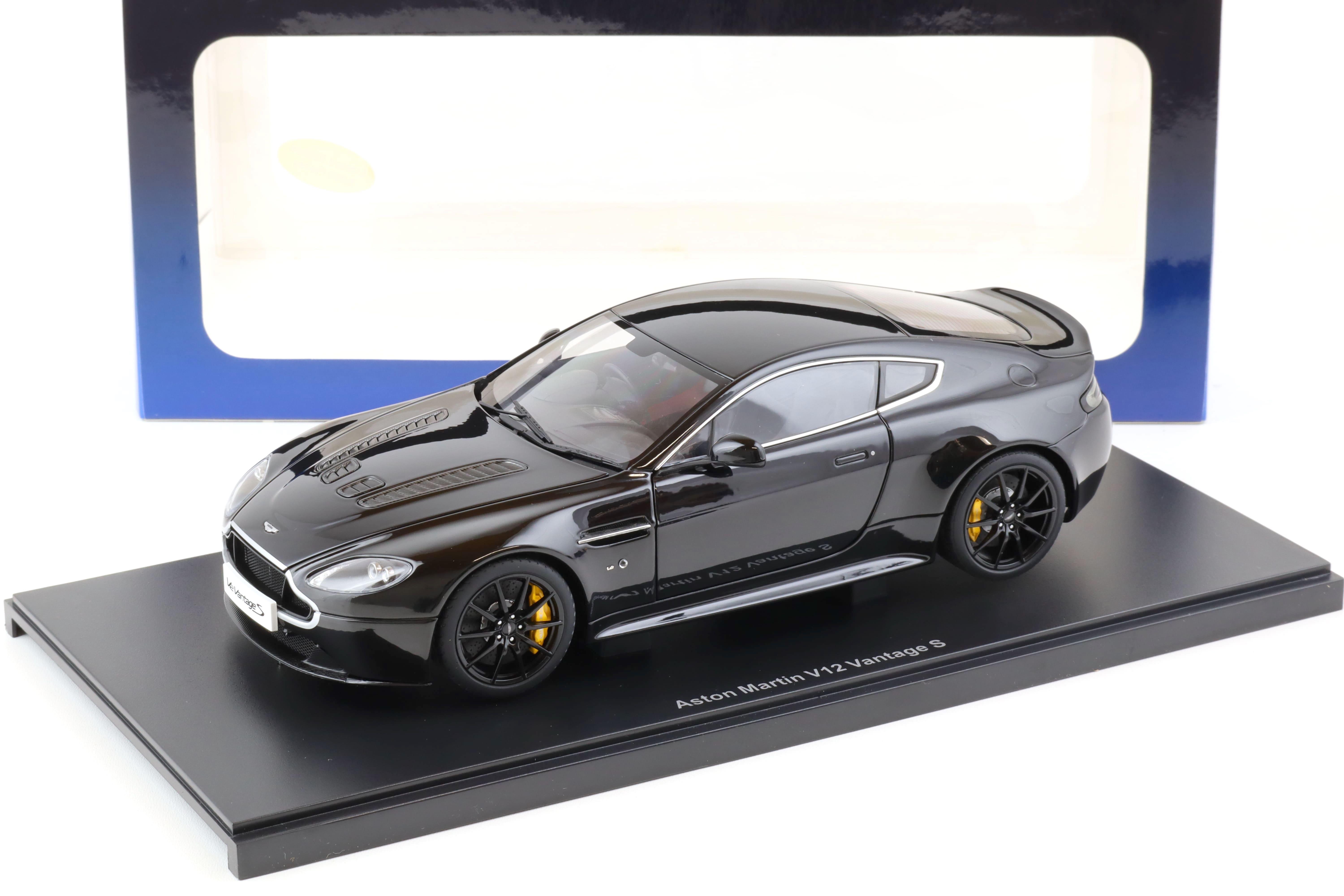 1:18 AUTOart Aston Martin V12 Vantage S Coupe Jet black 2015