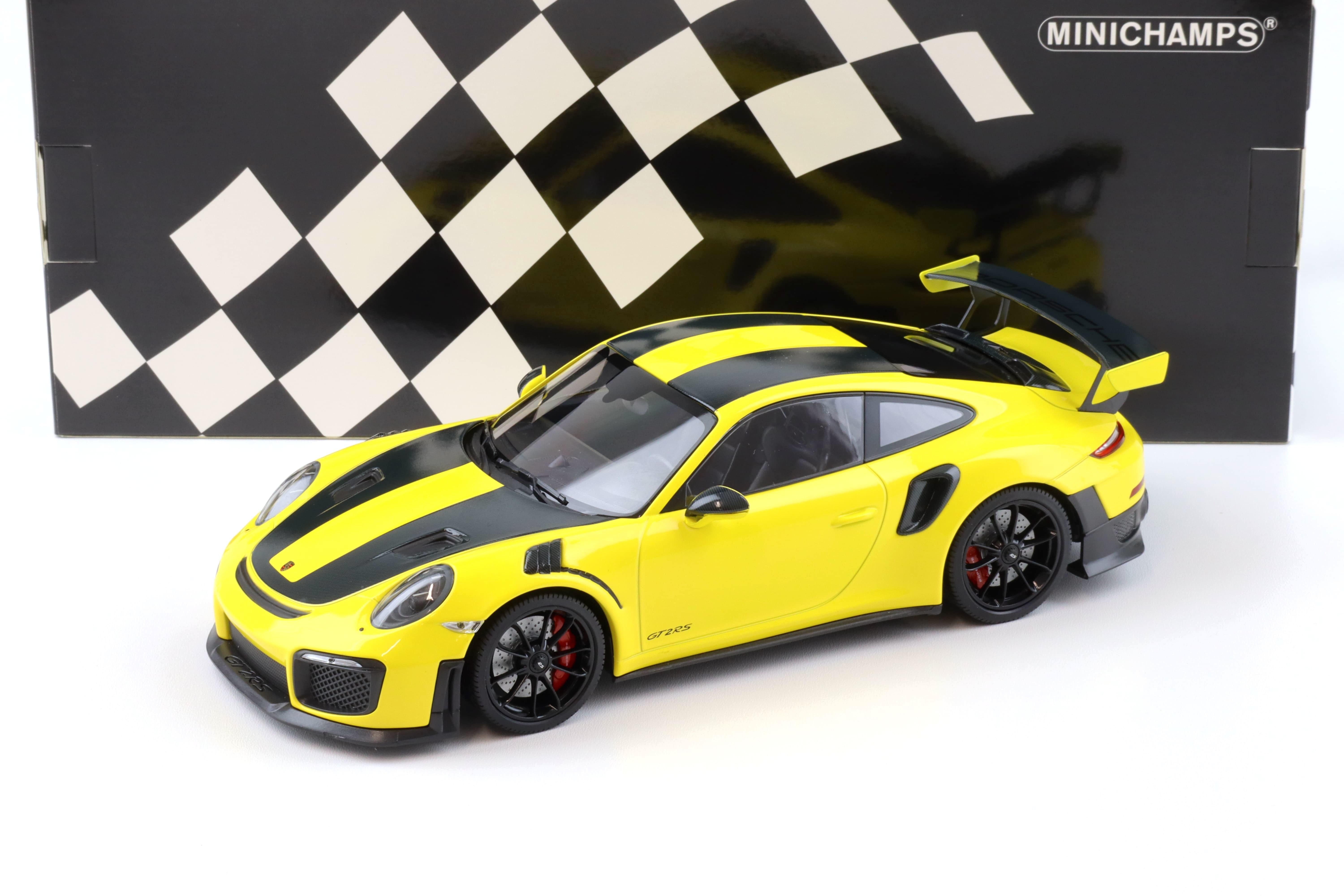 1:18 Minichamps Porsche 911 (991.2) GT2 RS Weissach Package 2018 yellow/ black wheels