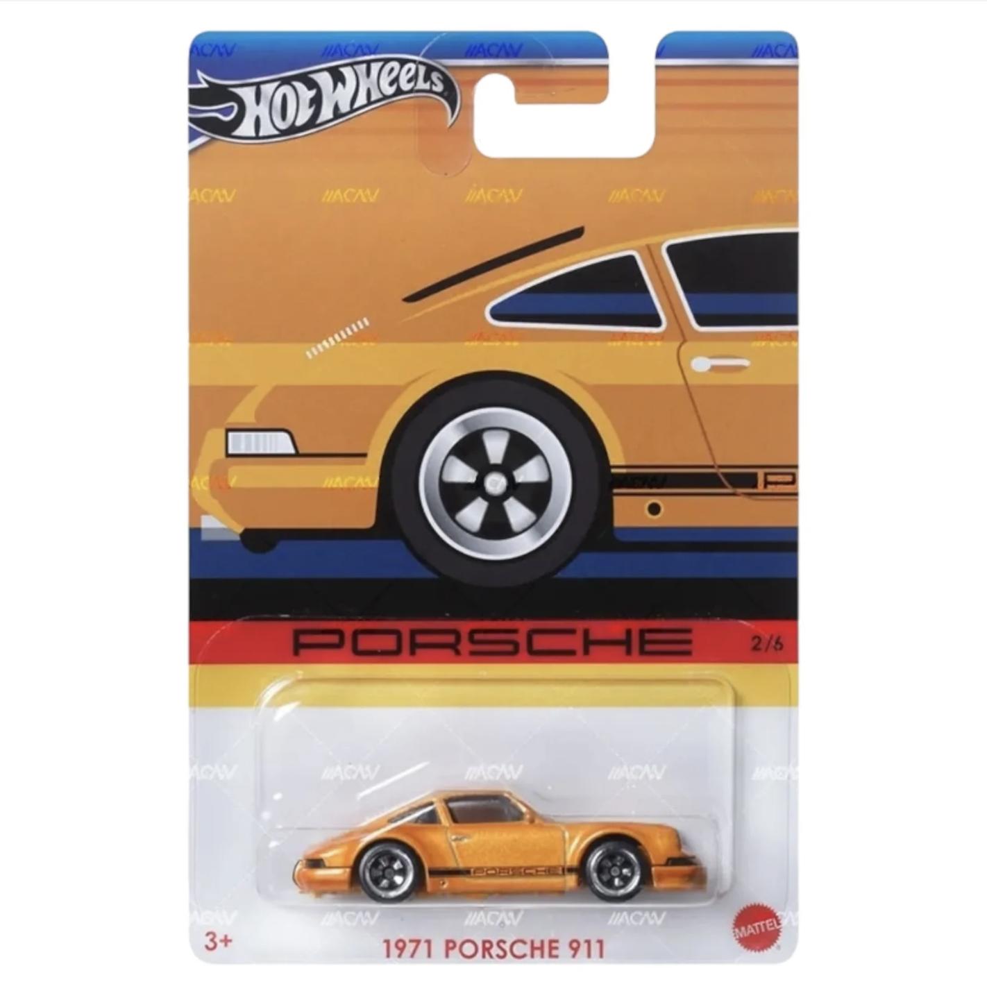 1:64 Hot Wheels 2024 Porsche Celebration GRT01-979G 1971 Porsche 911 orange