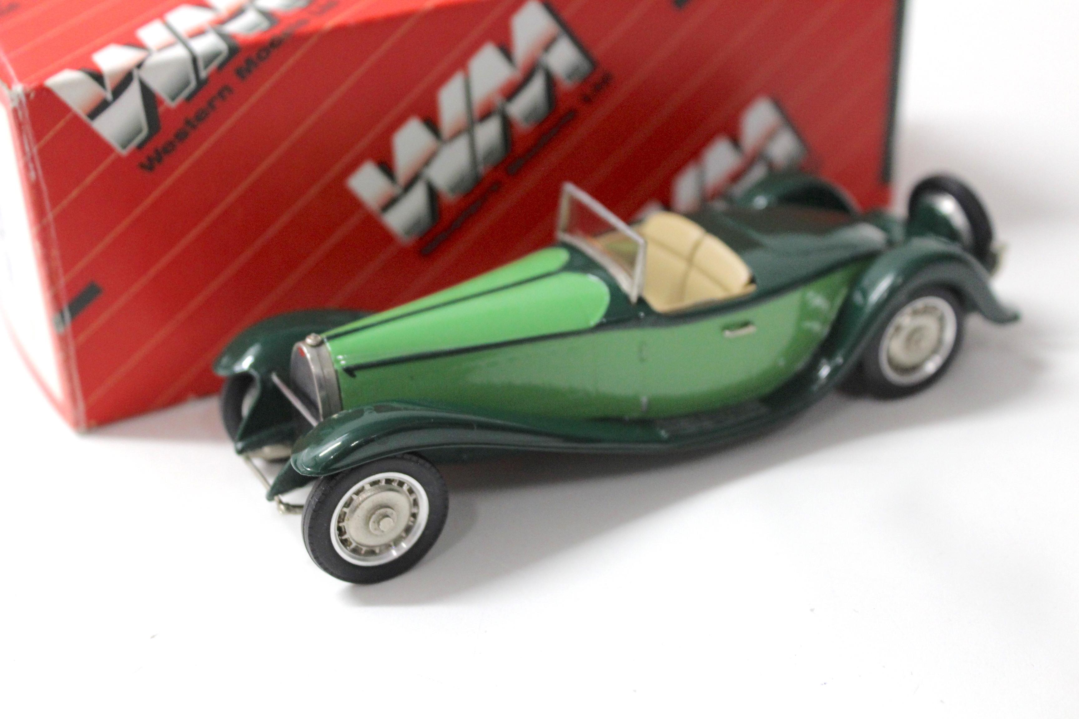 1:43 Western Models 1931 Bugatti Royal Esders Type 41 Roadster green