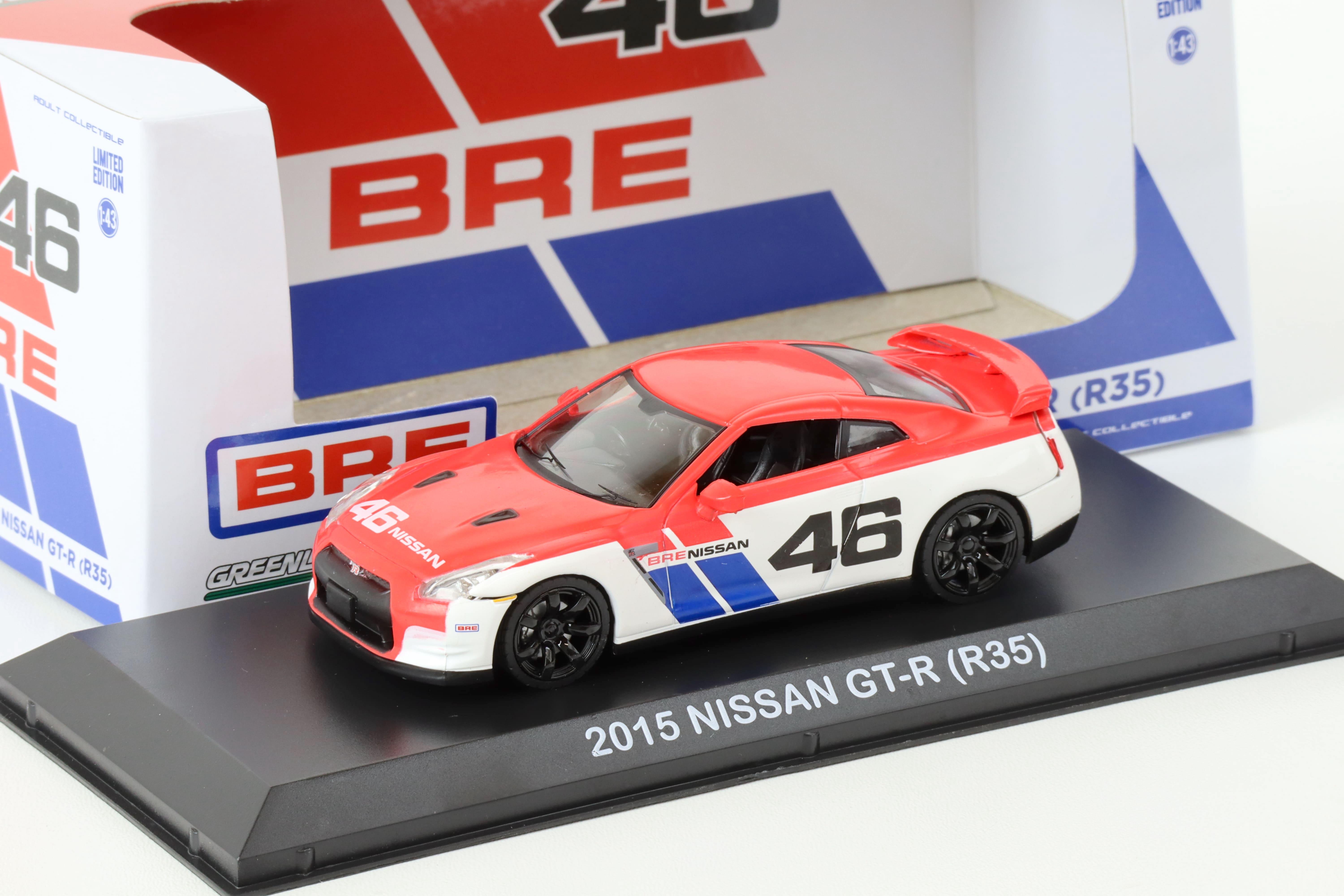 1:43 Greenlight 2015 Nissan GT-R (R35) Coupe BRE #46 white/ red